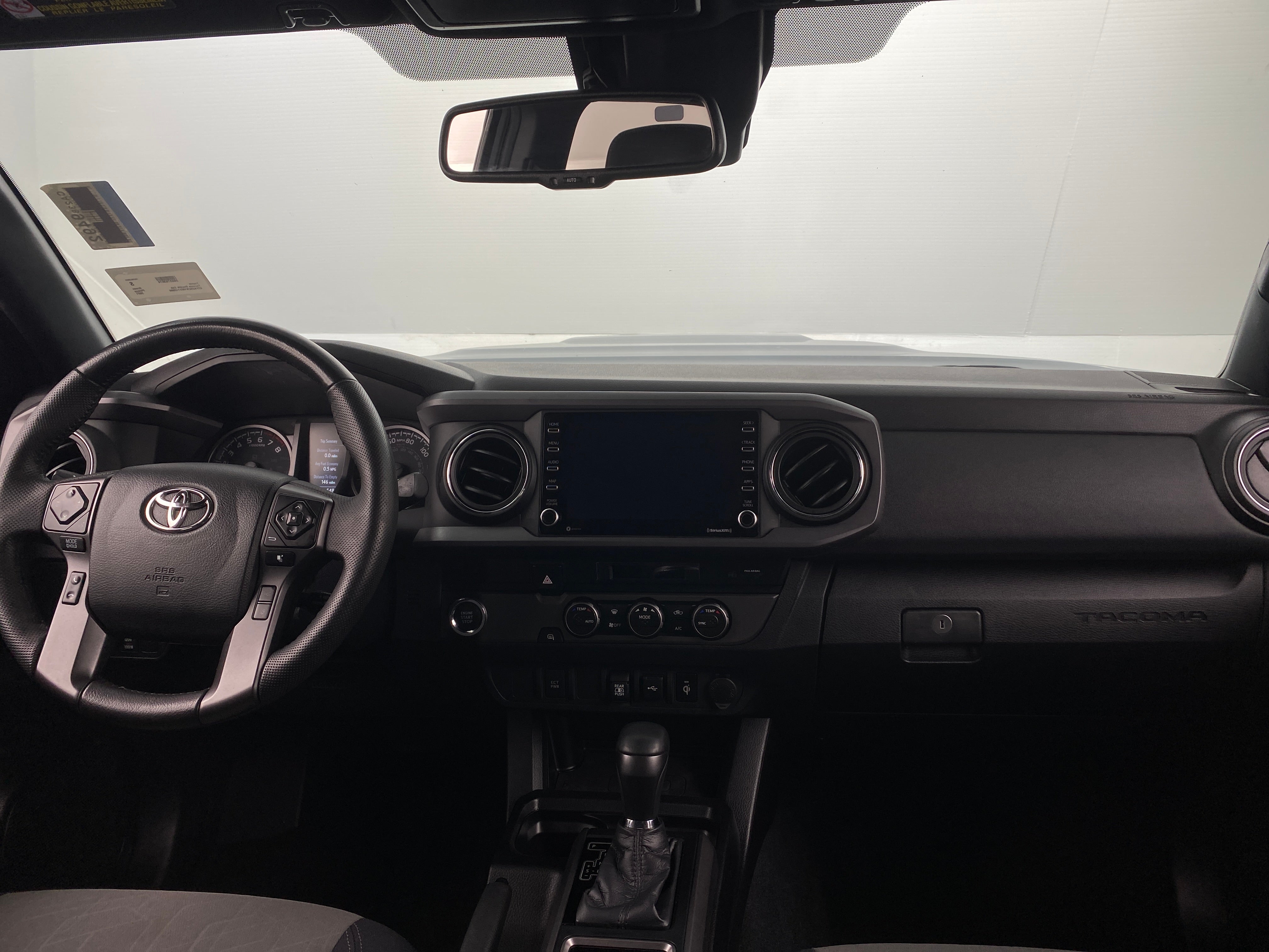 2021 Toyota Tacoma TRD Sport 3
