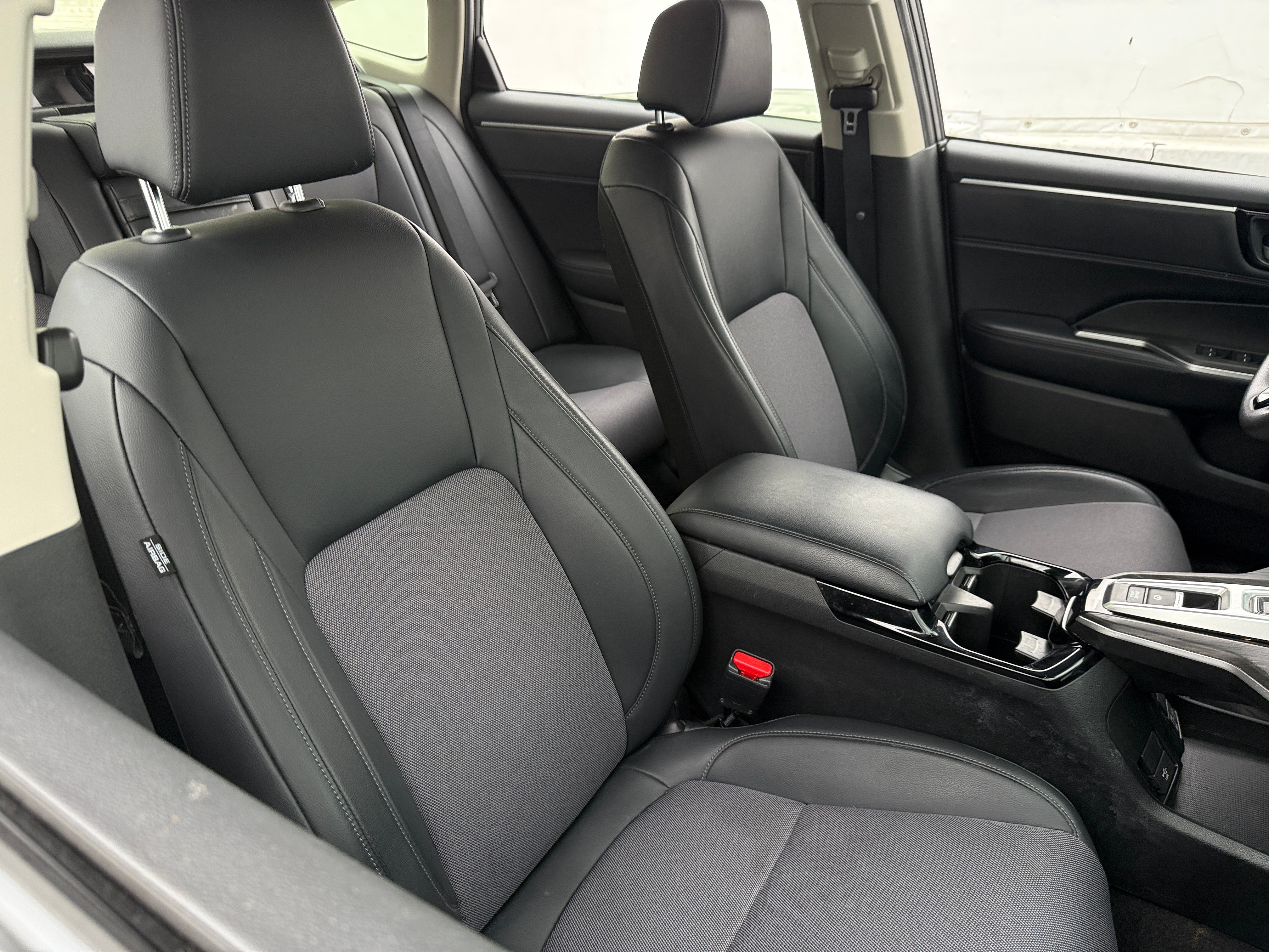 2018 Honda Clarity Base 2