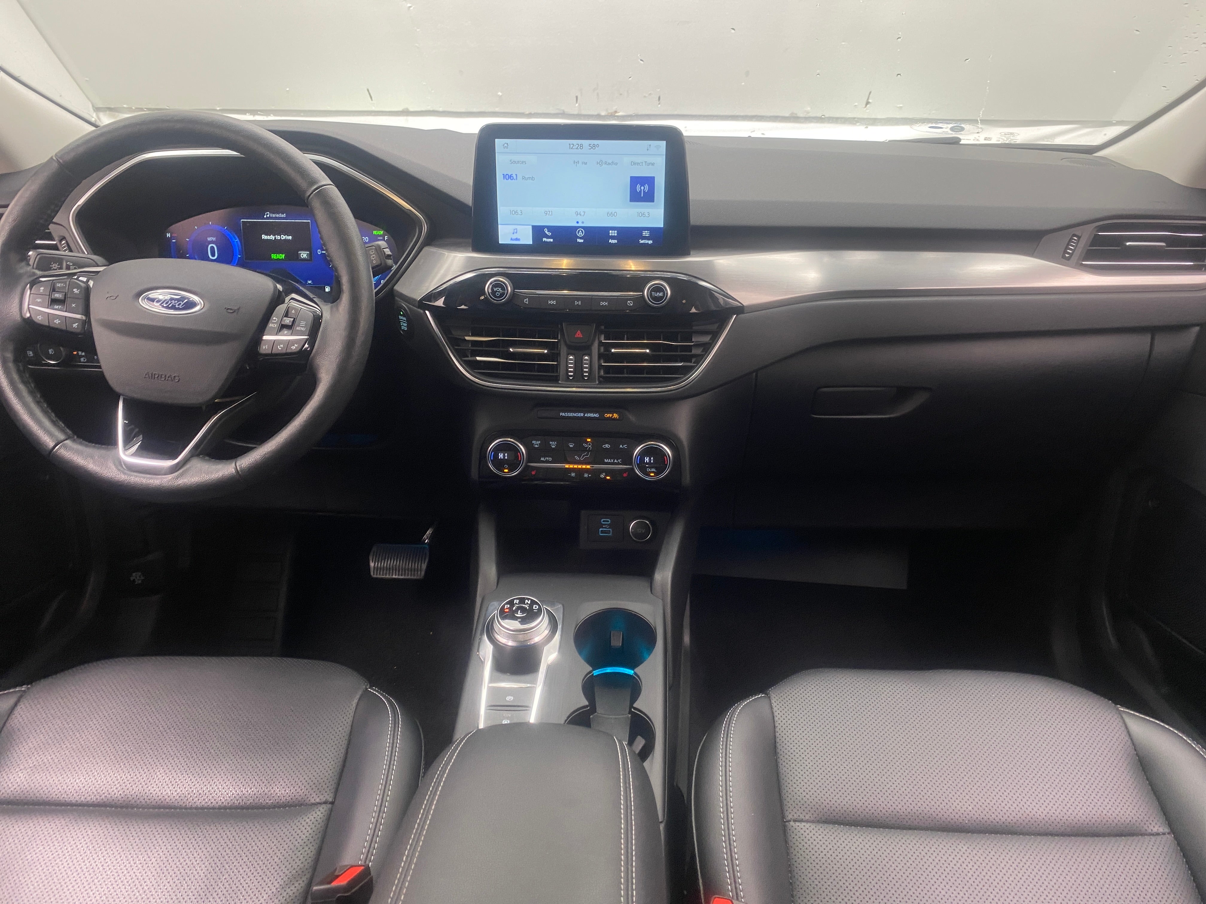 2021 Ford Escape Titanium Hybrid 2