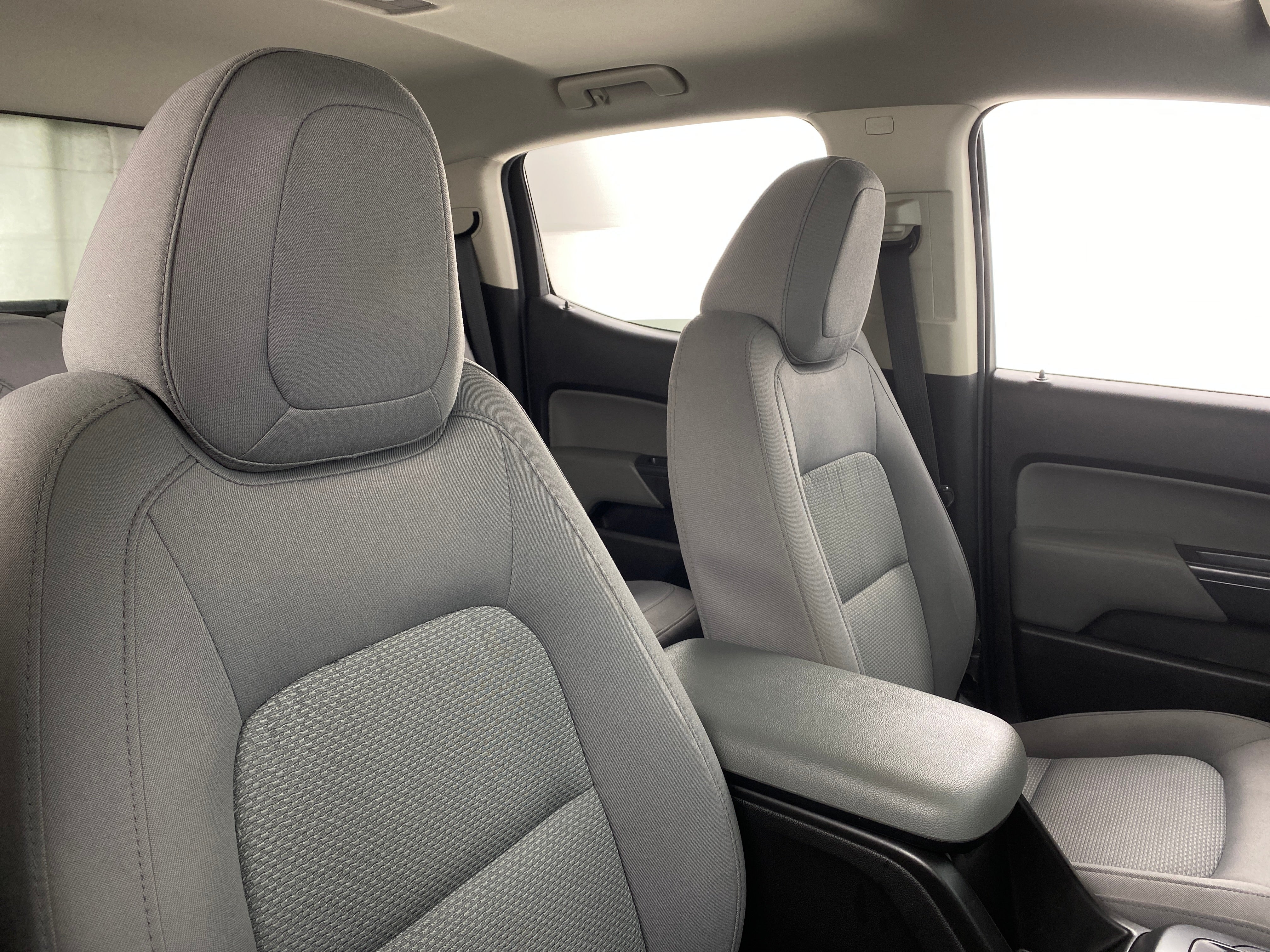 2015 Chevrolet Colorado Work Truck 2