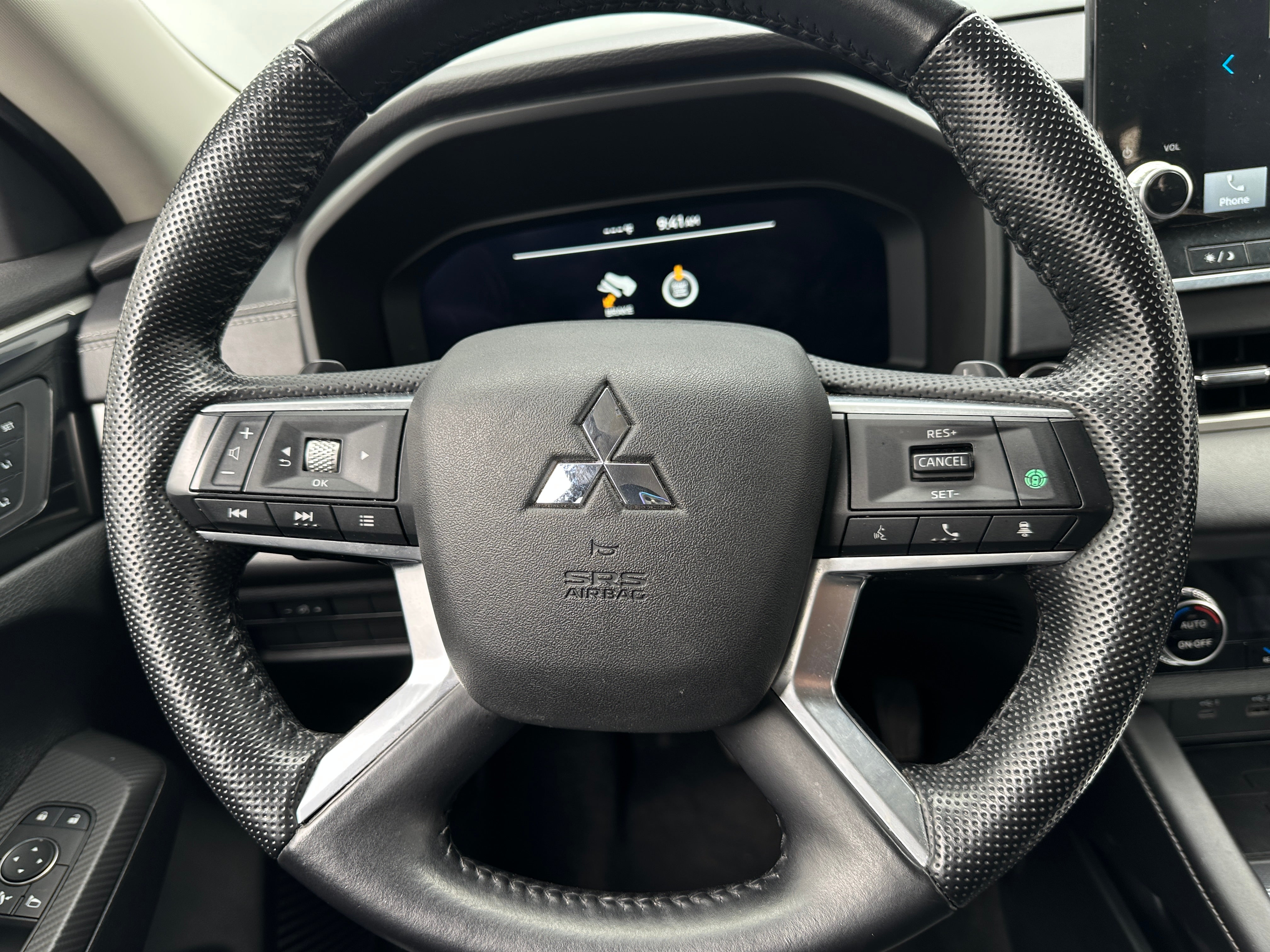 2022 Mitsubishi Outlander SEL 4