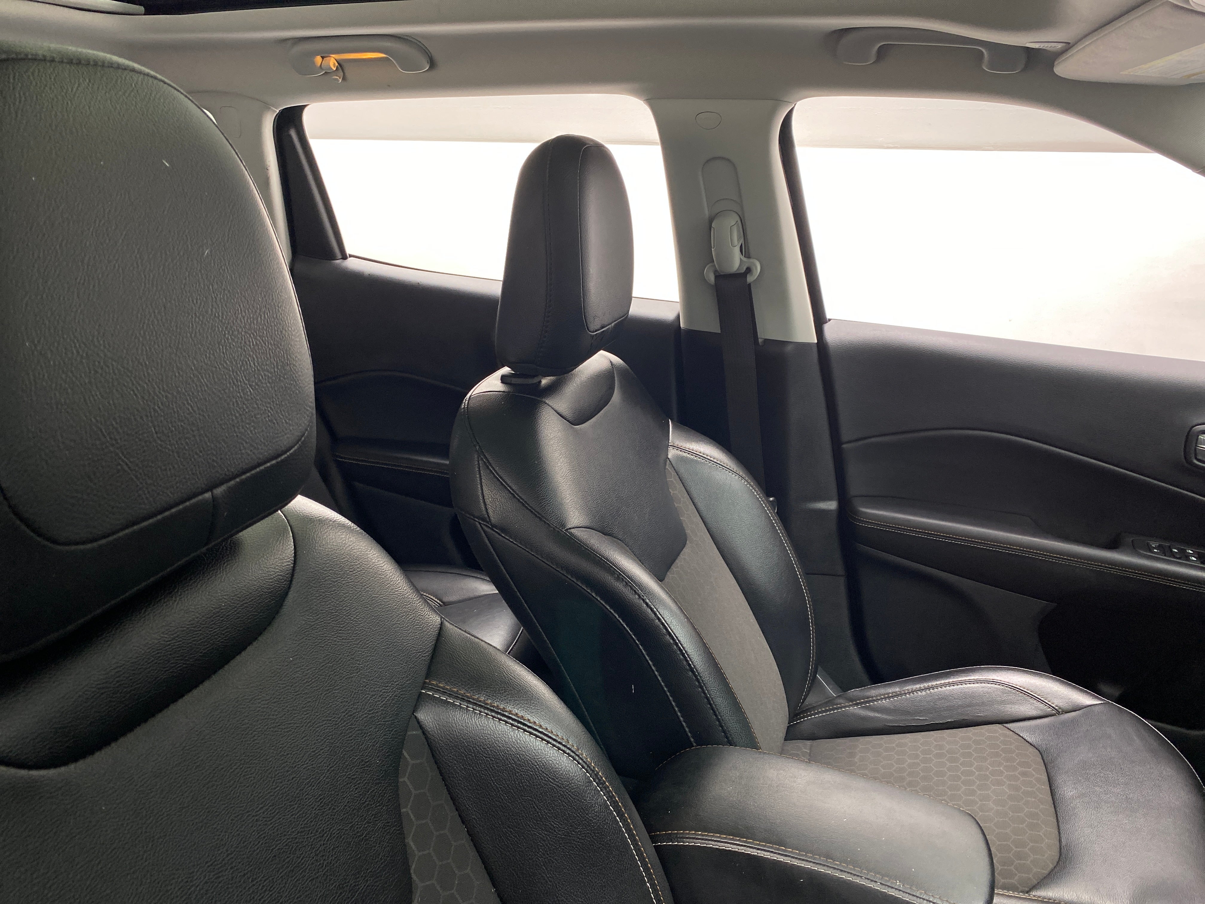 2020 Jeep Compass Latitude 2