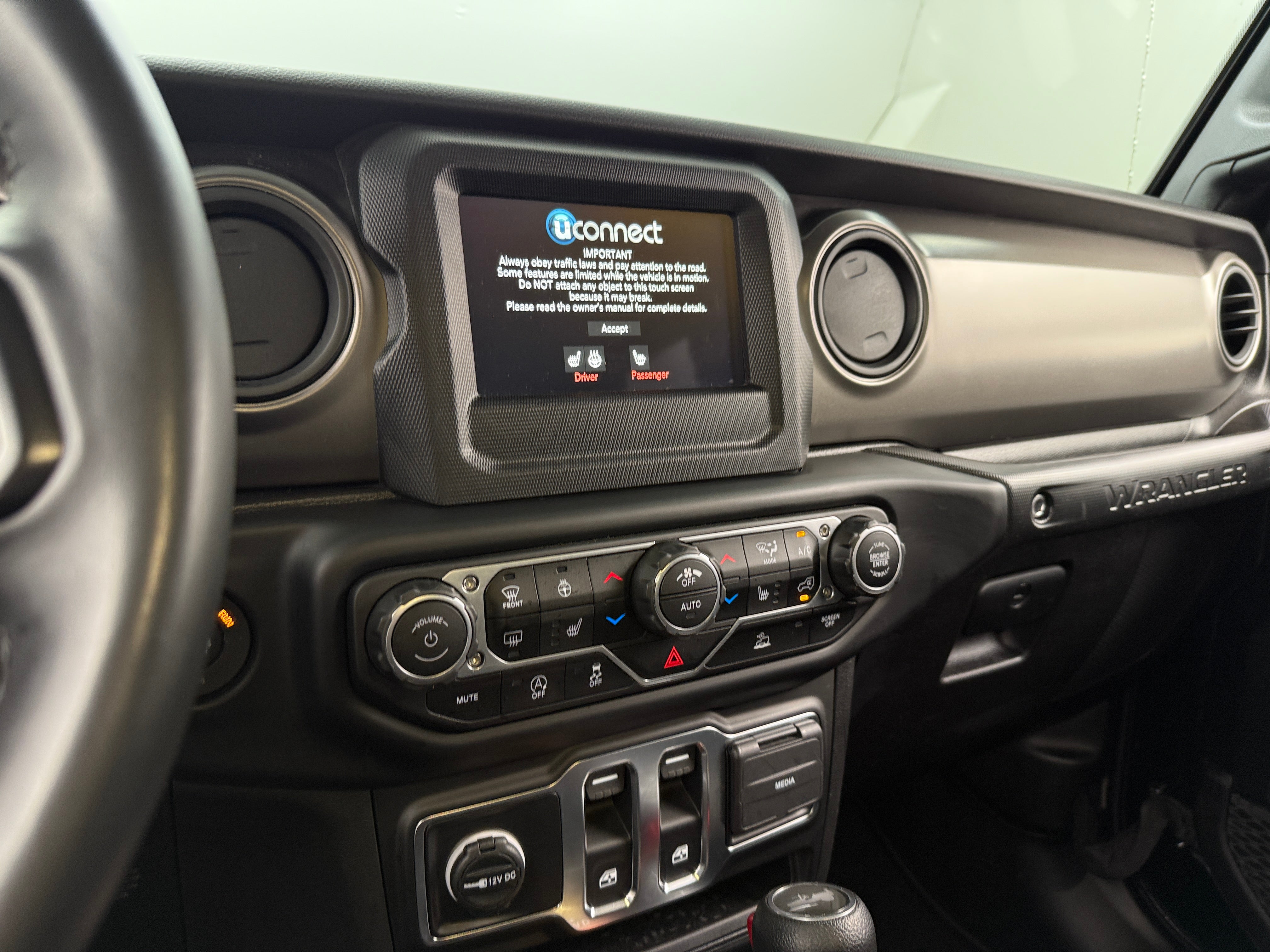 2023 Jeep Wrangler Sport S 4