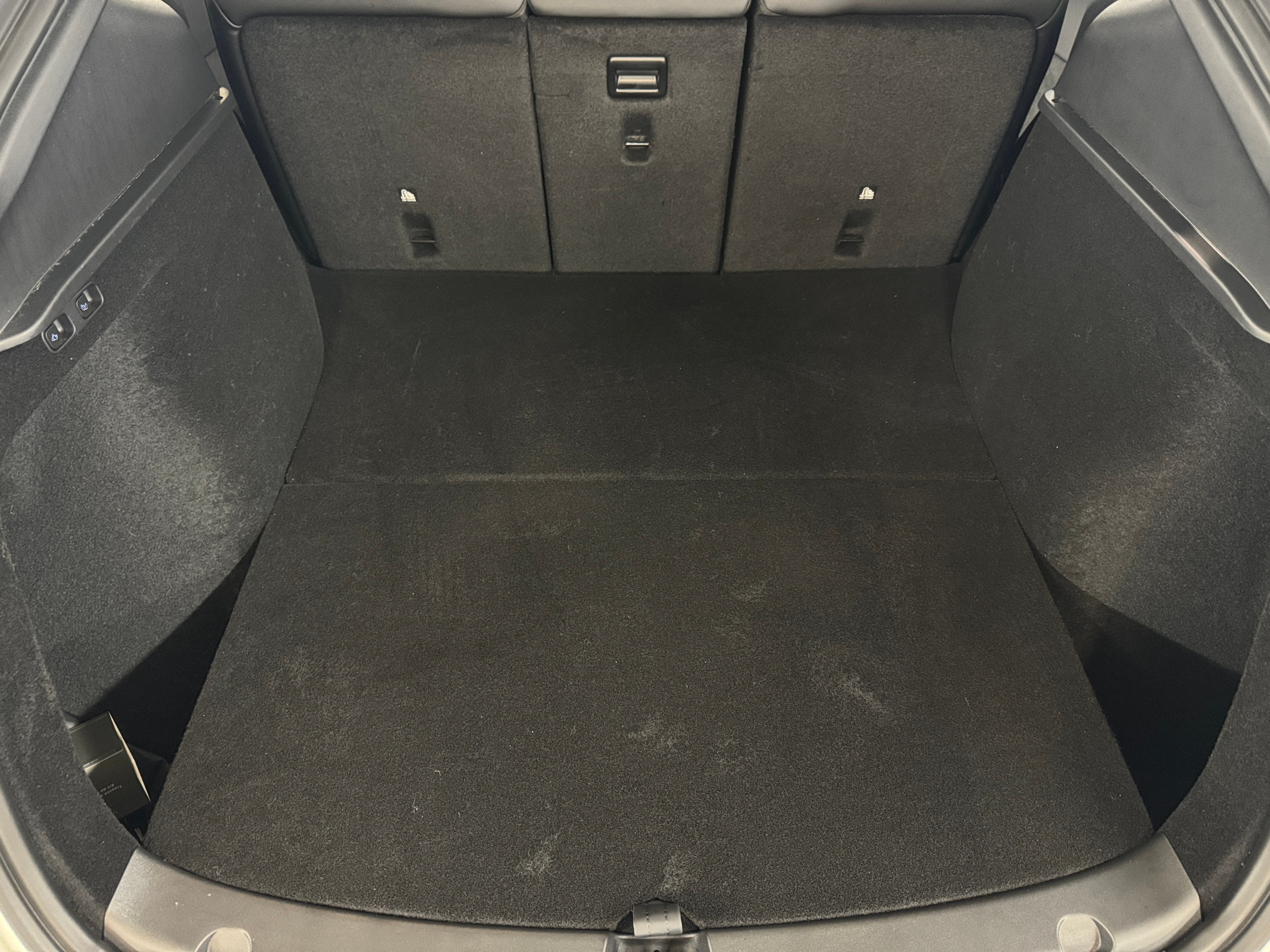 2025 Tesla Model Y Long Range 6