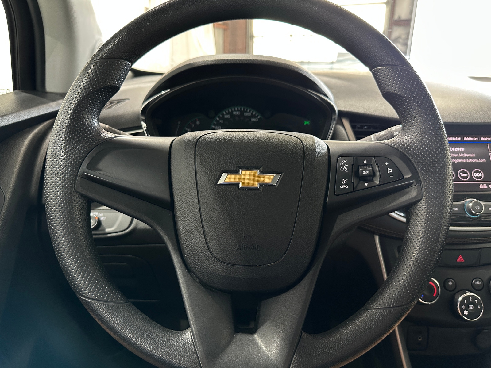 Thumbnail: 2021 Chevrolet Trax - 5