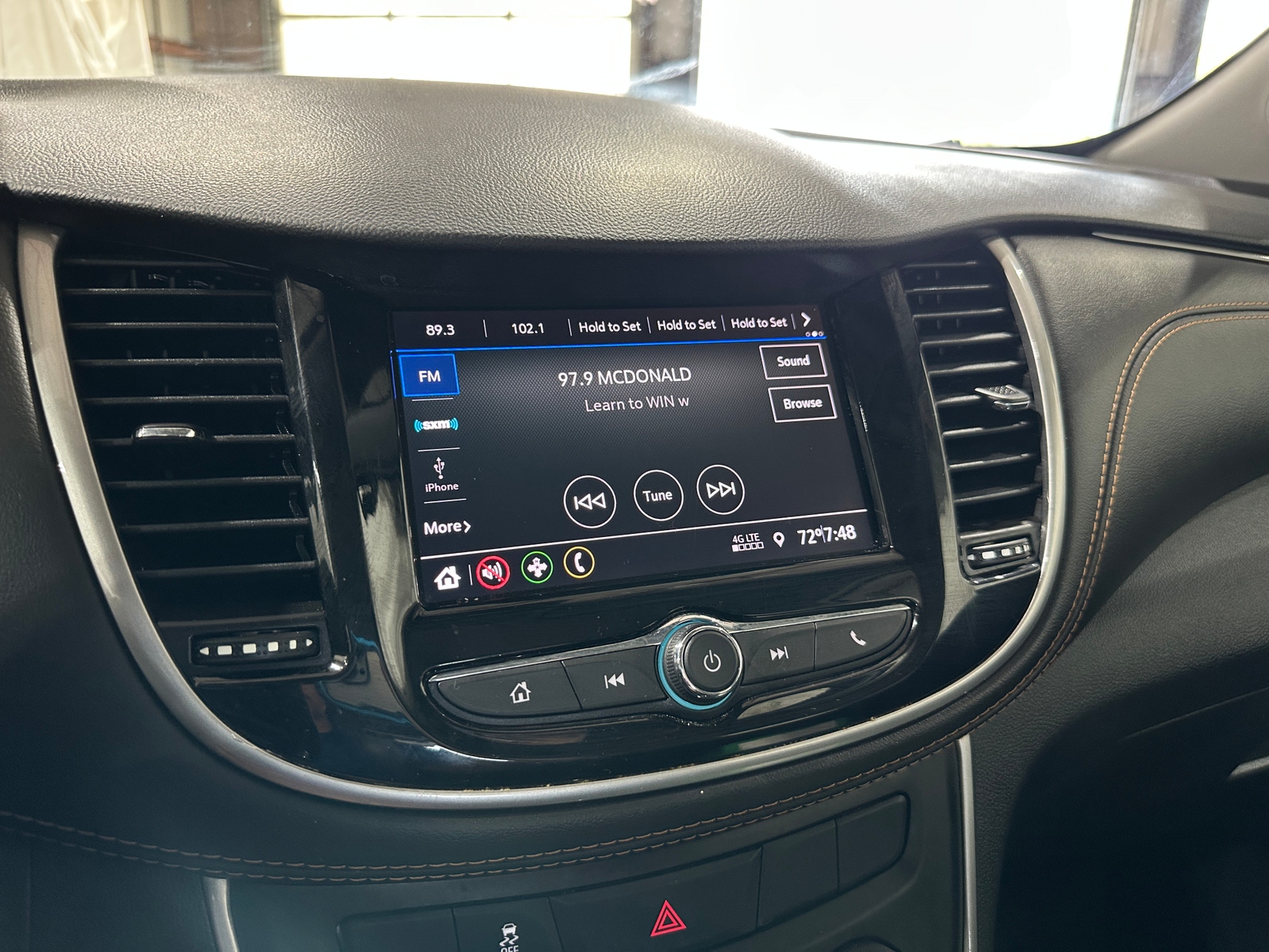Thumbnail: 2021 Chevrolet Trax - 4