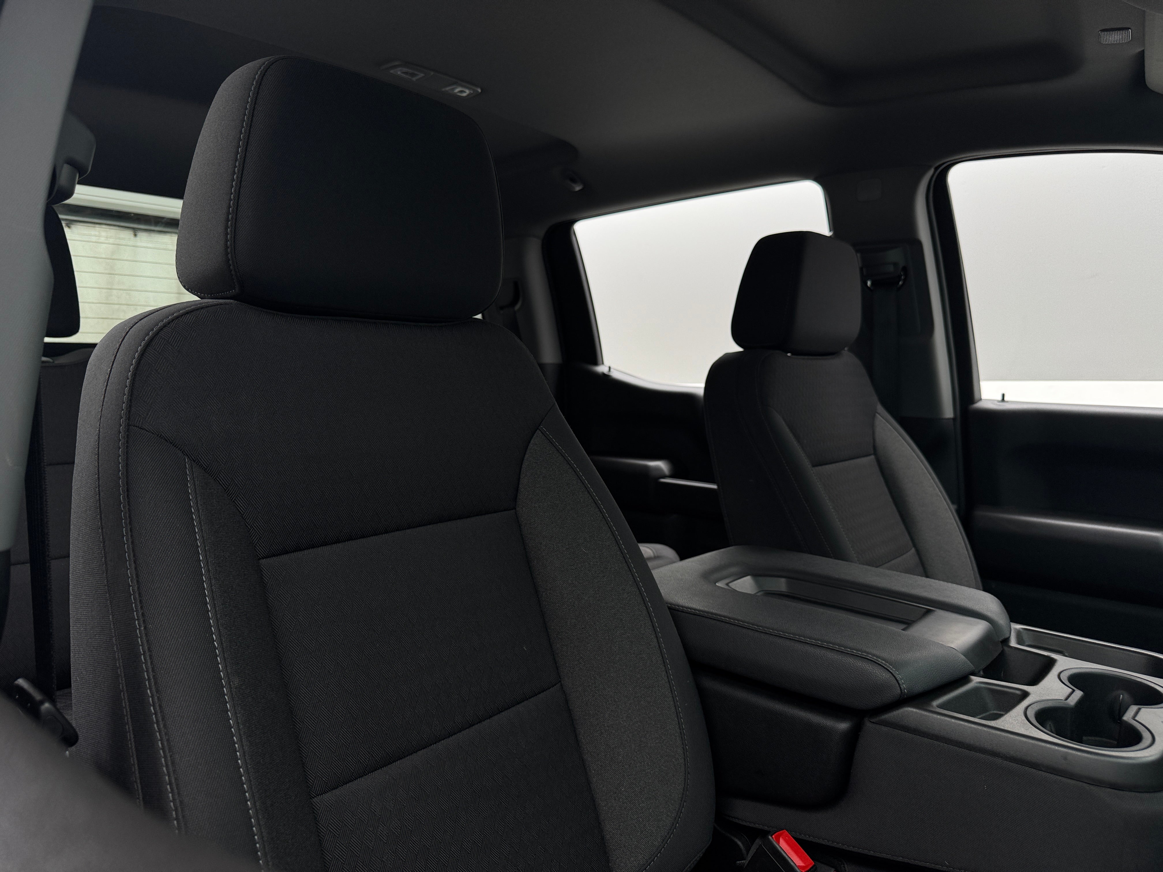2023 Chevrolet Silverado 1500 Custom 2