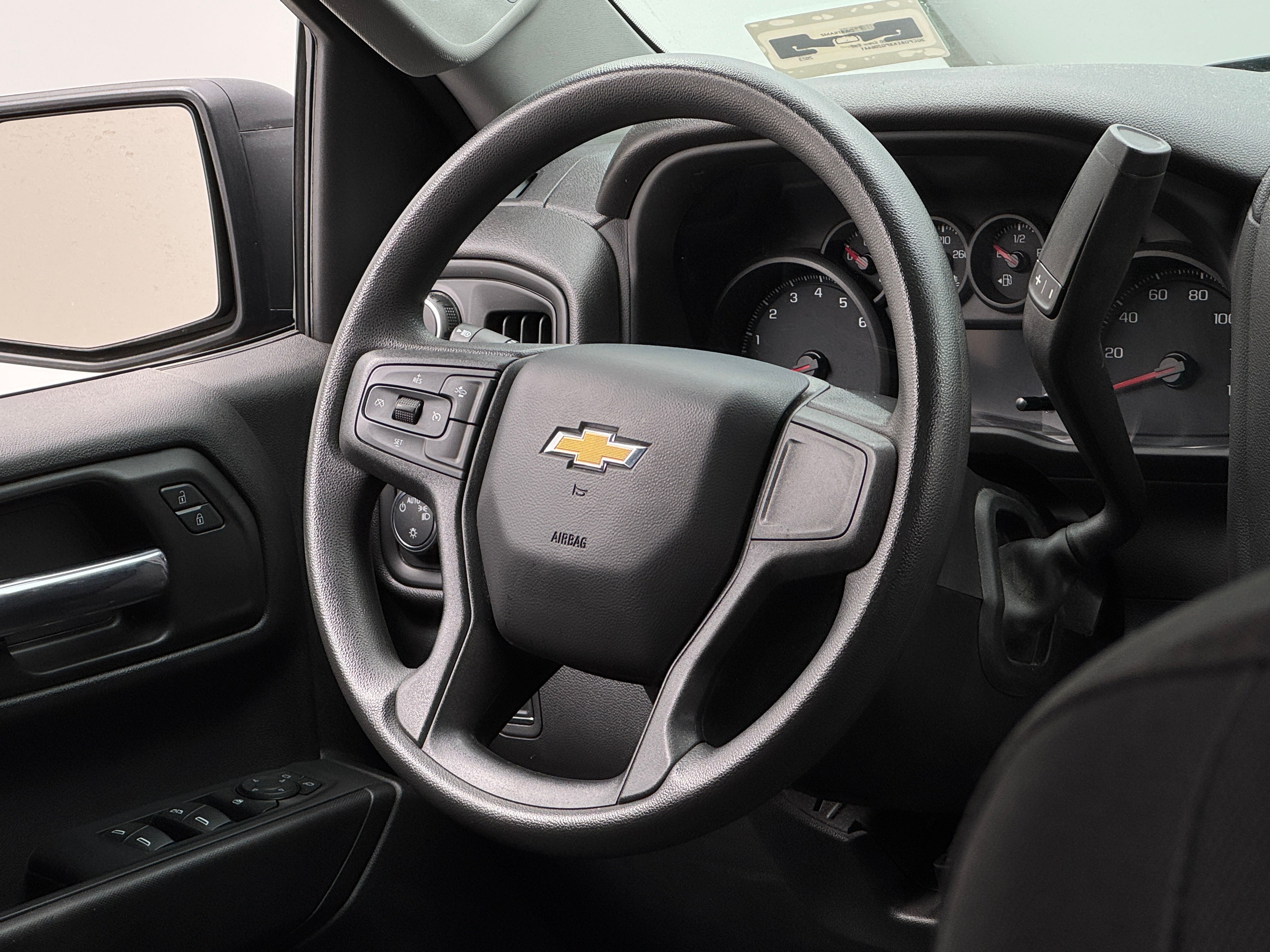 2023 Chevrolet Silverado 1500 Custom 5