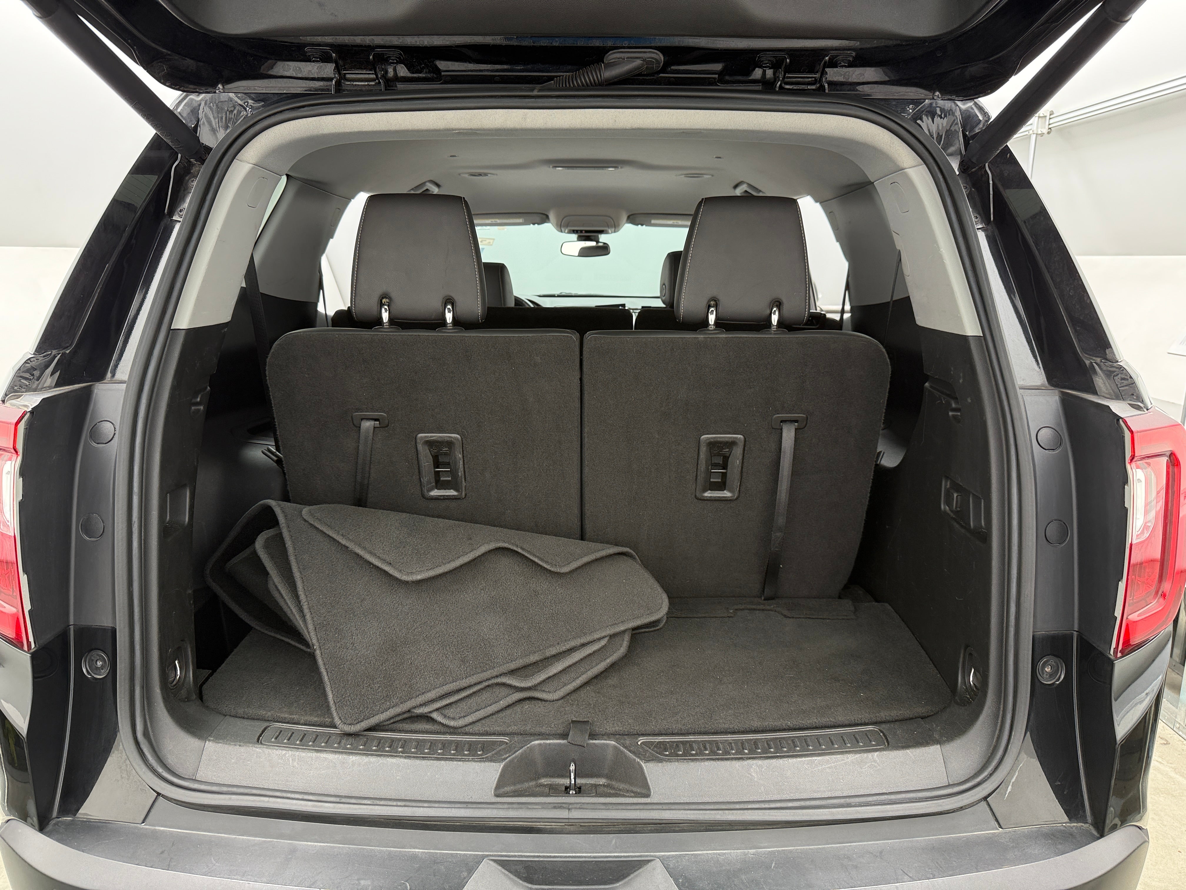 2023 GMC Acadia SLT 6