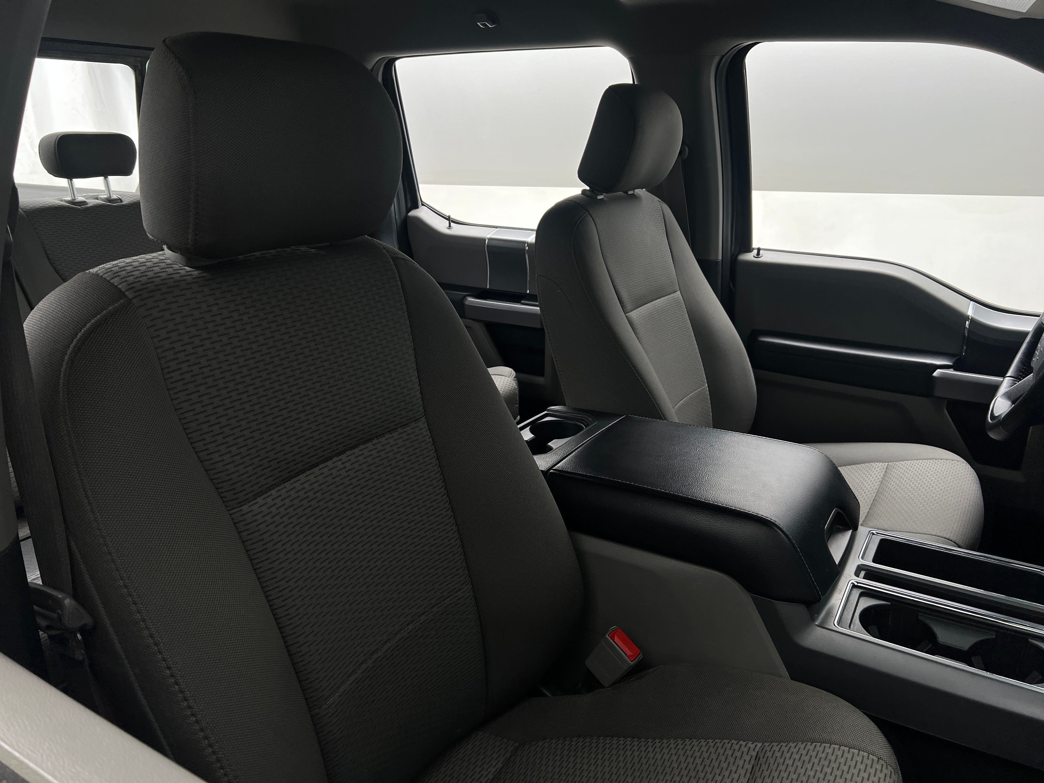 2020 Ford Econoline E-150 2