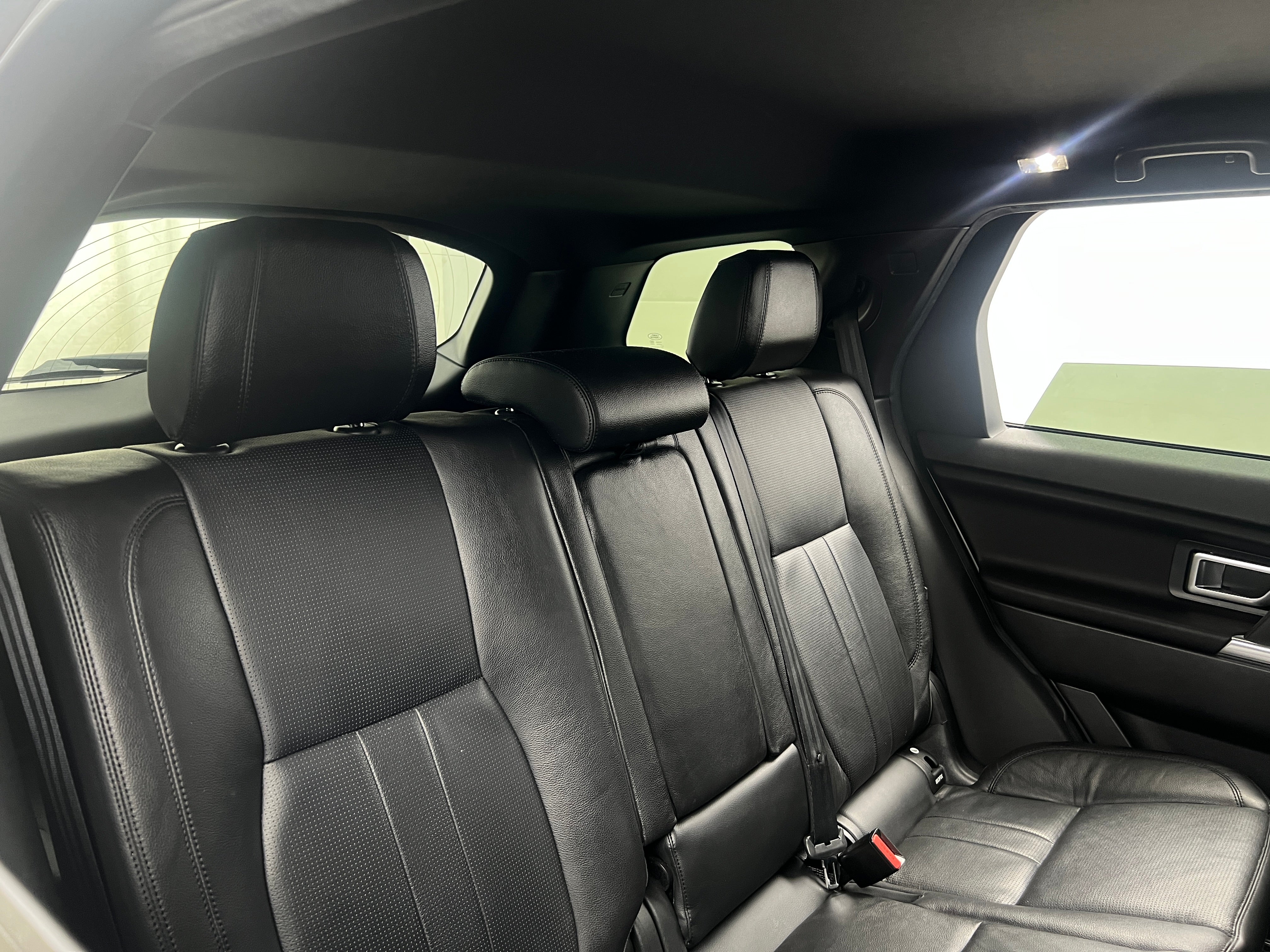 2019 Land Rover Discovery Sport SE 5