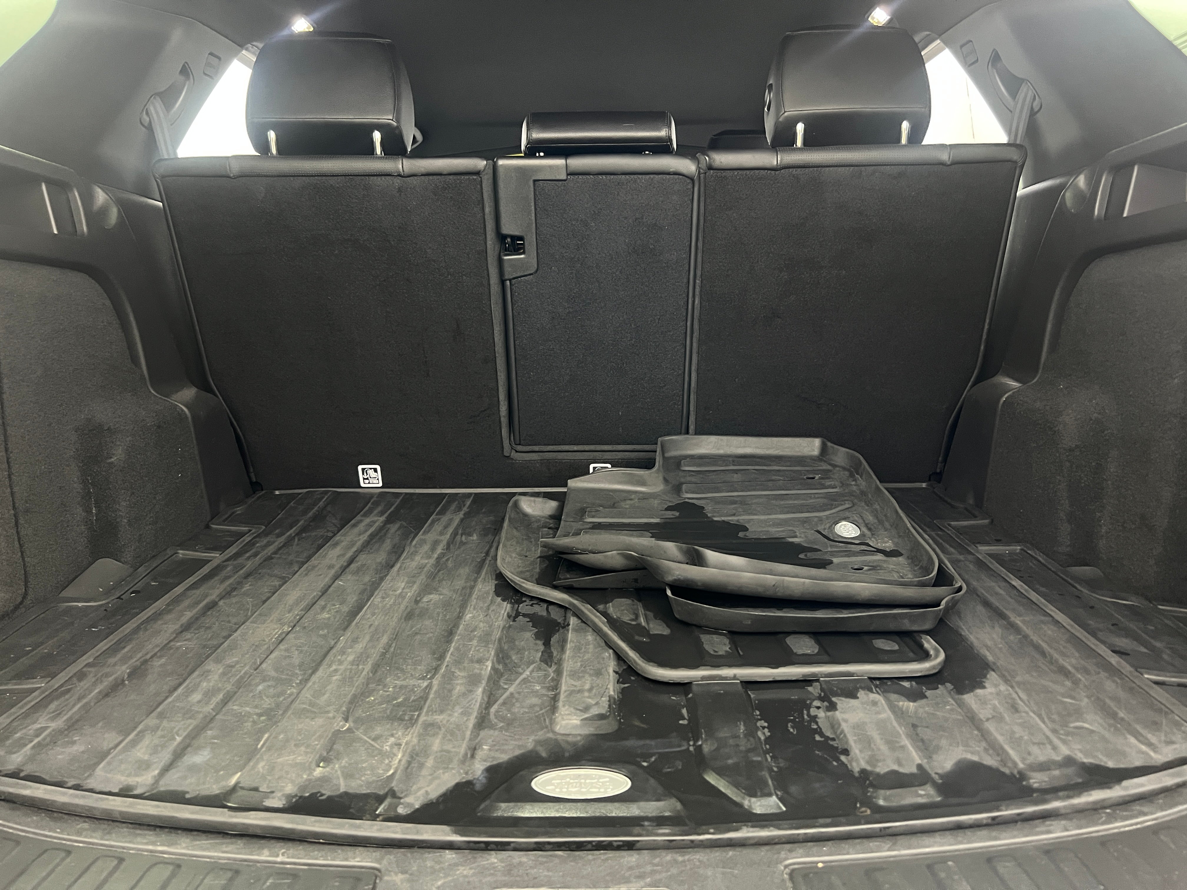 2019 Land Rover Discovery Sport SE 6