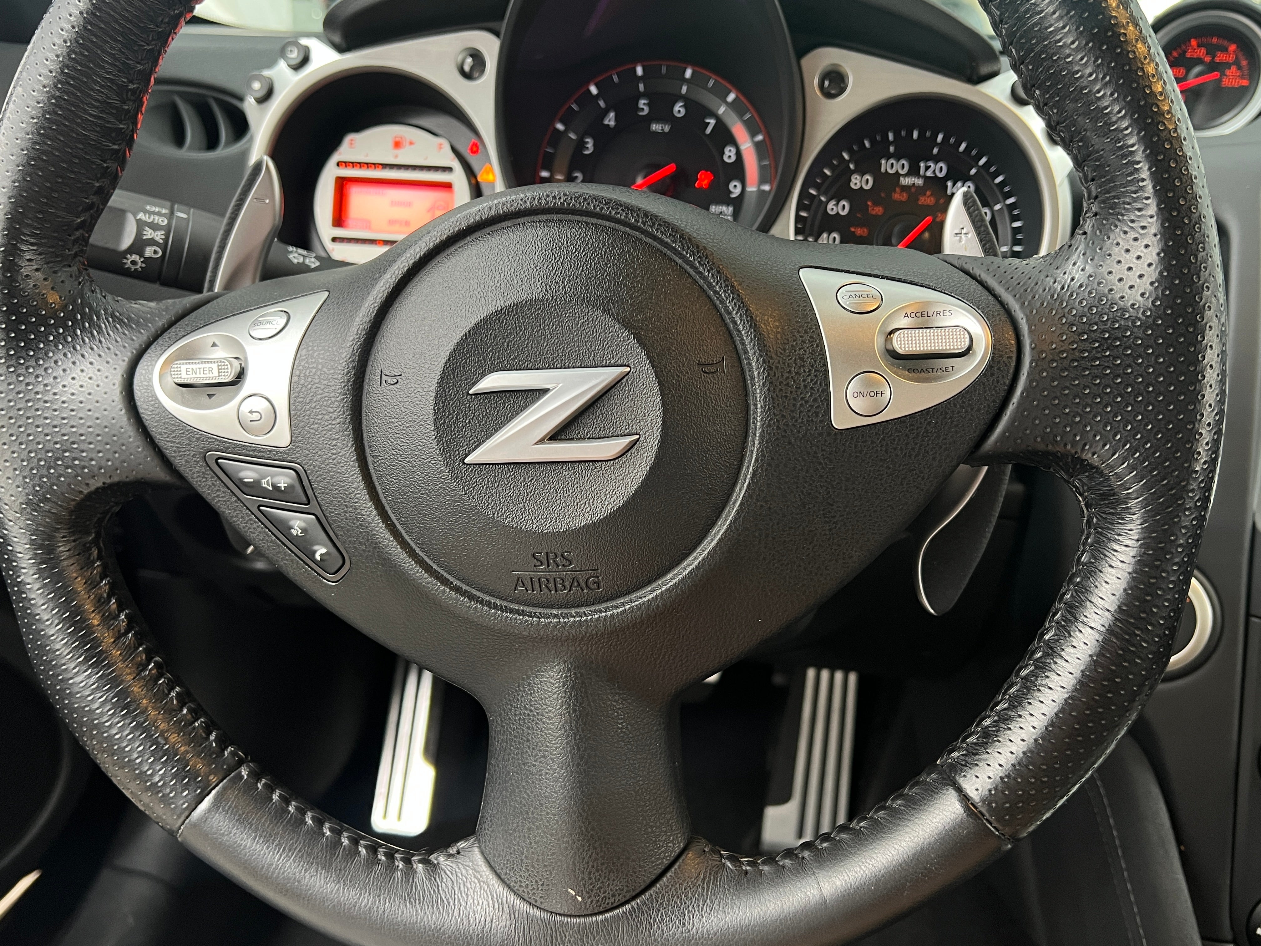 2011 Nissan Z 370Z 5