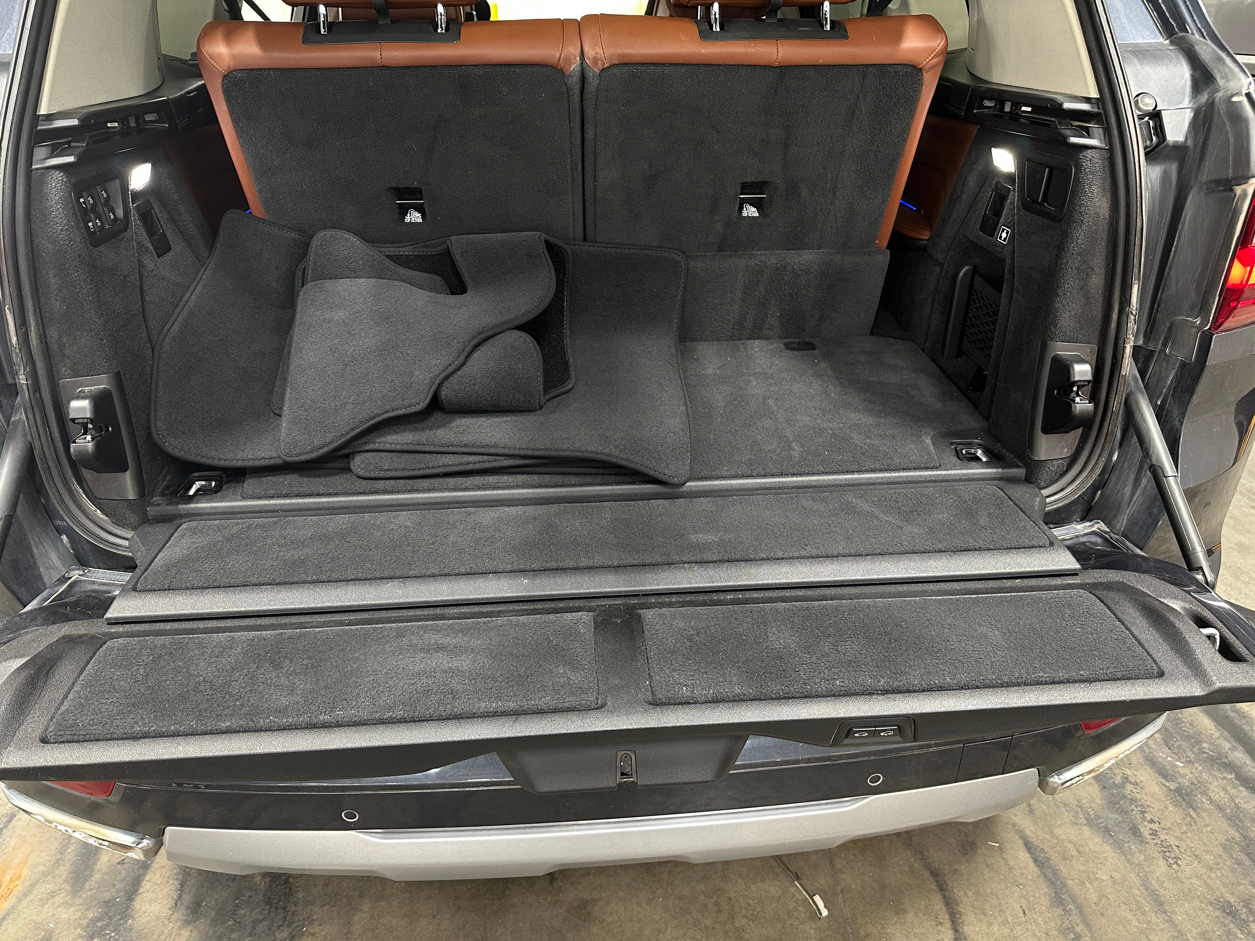 2019 BMW X7 xDrive50i 6