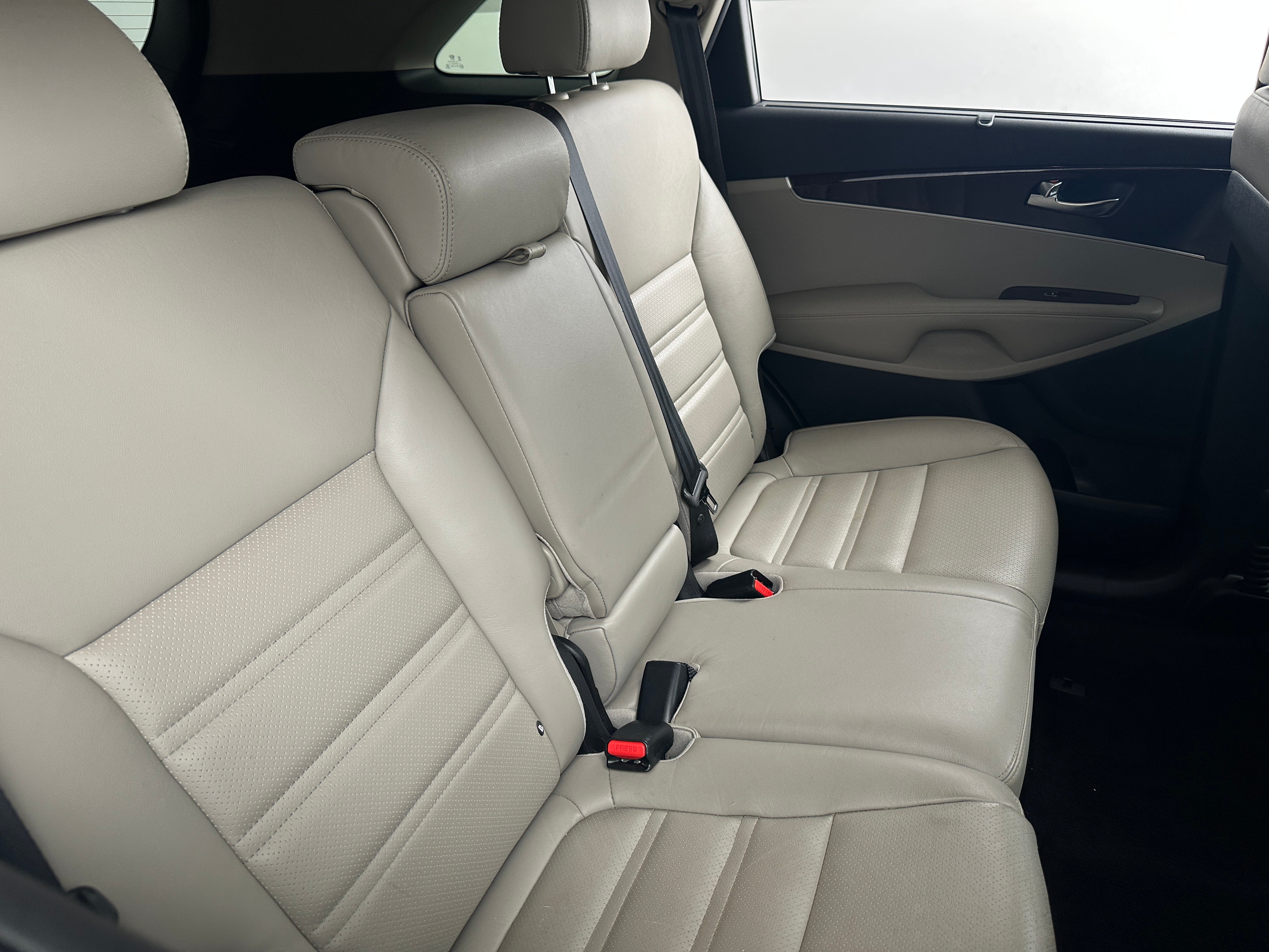 2017 Kia Sorento EX 5
