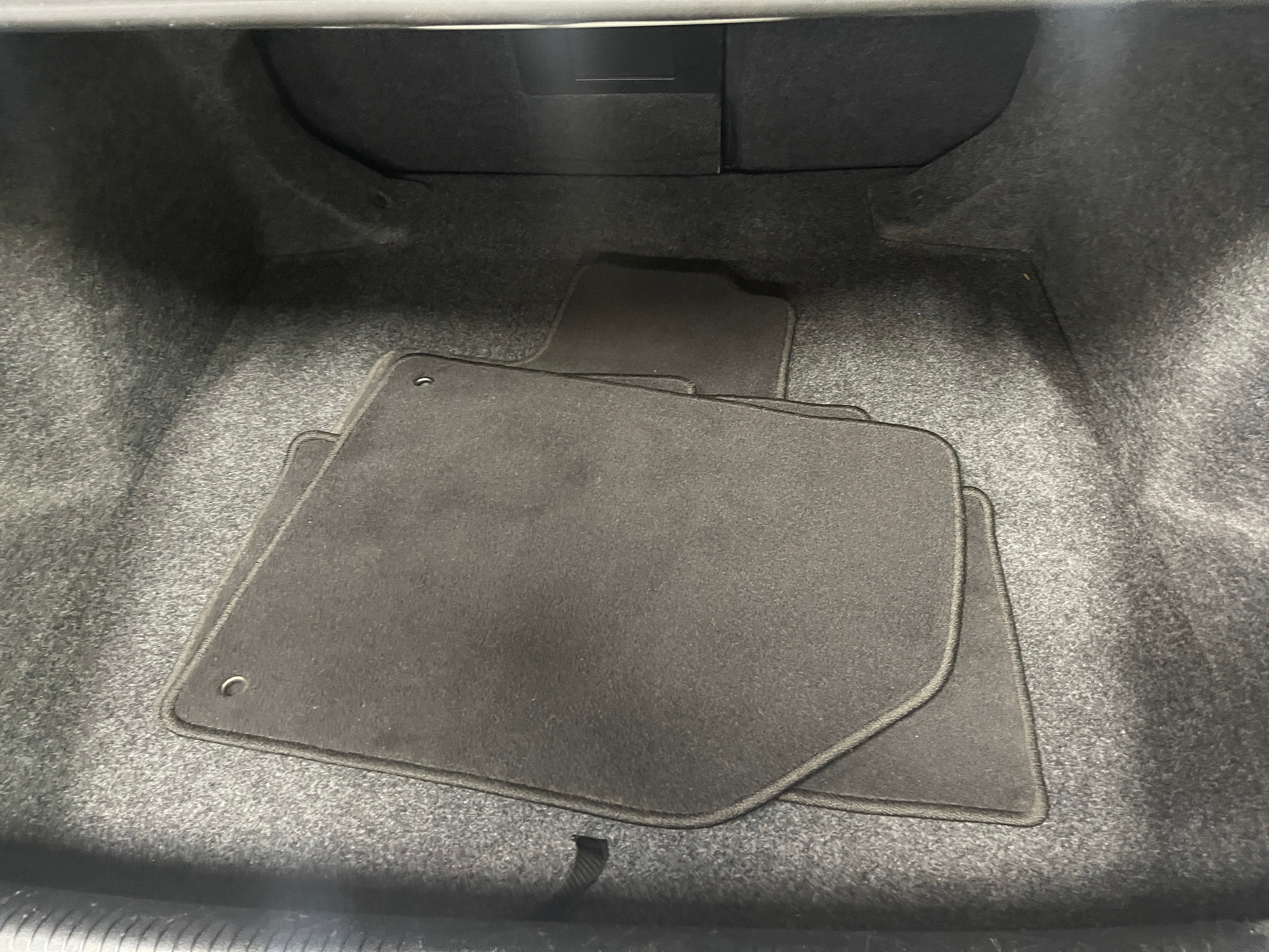 2015 Chrysler 200 S 7