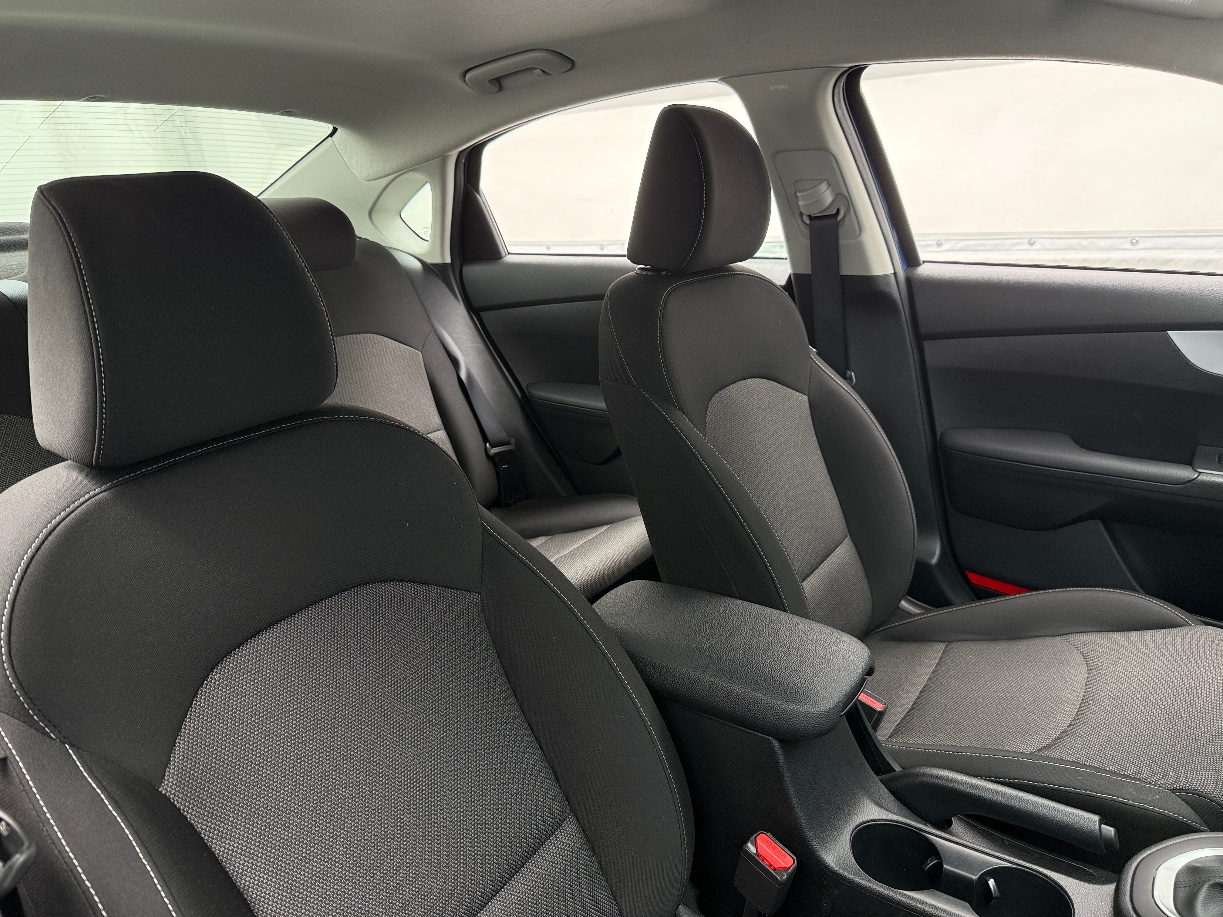 2024 Kia Forte LXS 2
