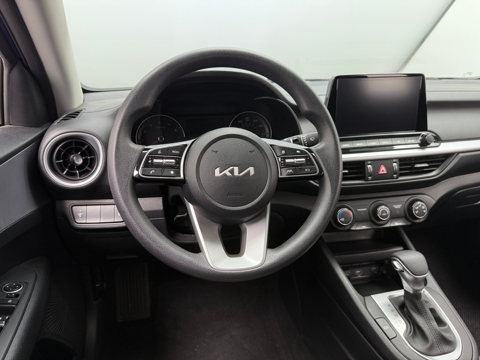 Thumbnail: 2024 Kia Forte - 5