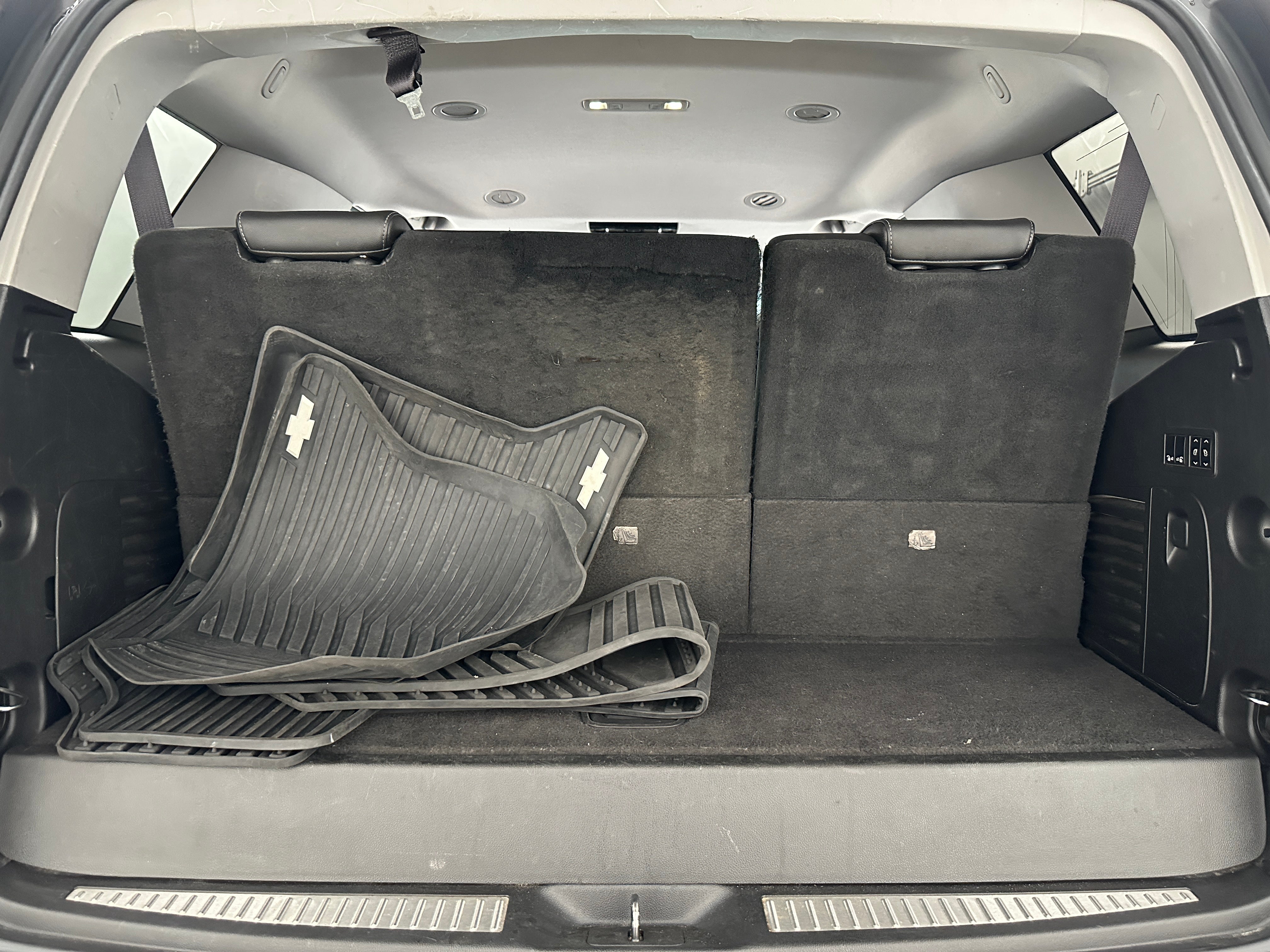 2016 Chevrolet Tahoe LT 6