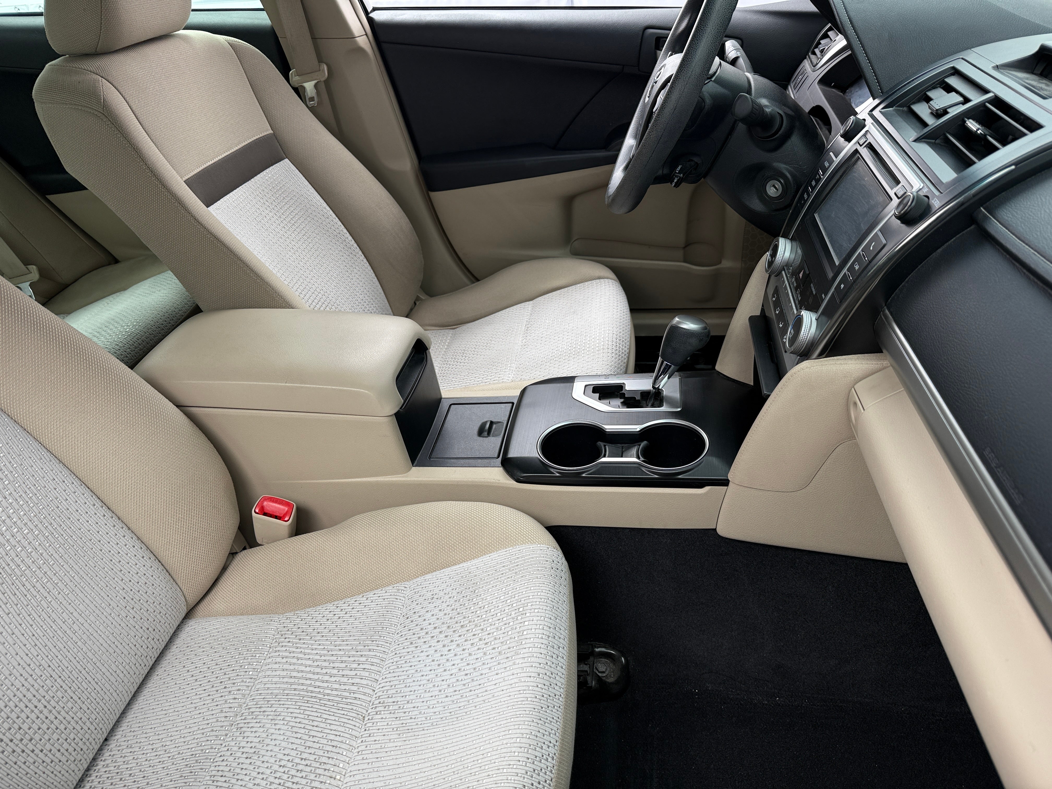 2012 Toyota Camry LE 2