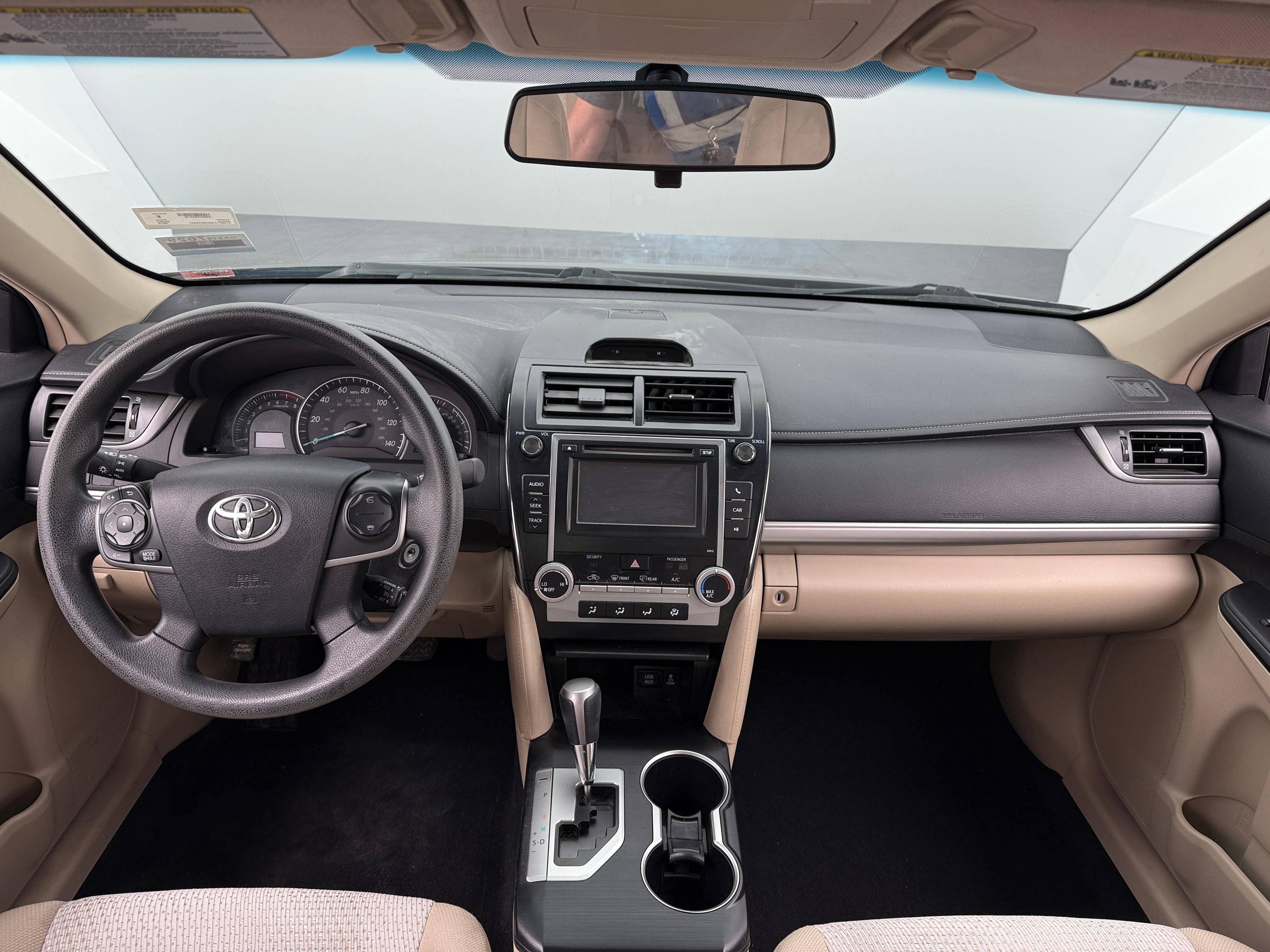 2012 Toyota Camry LE 3