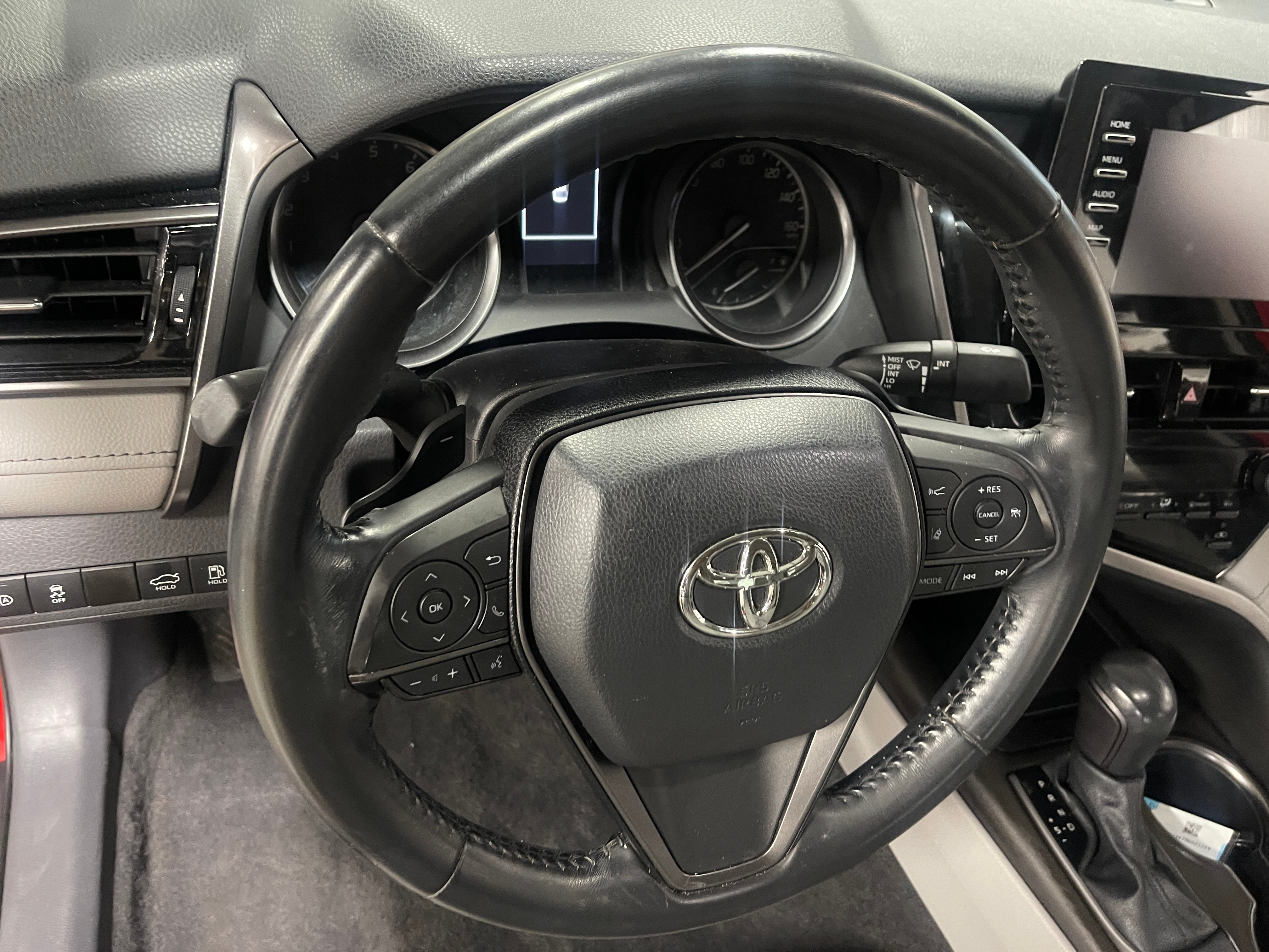 2021 Toyota Camry SE 4