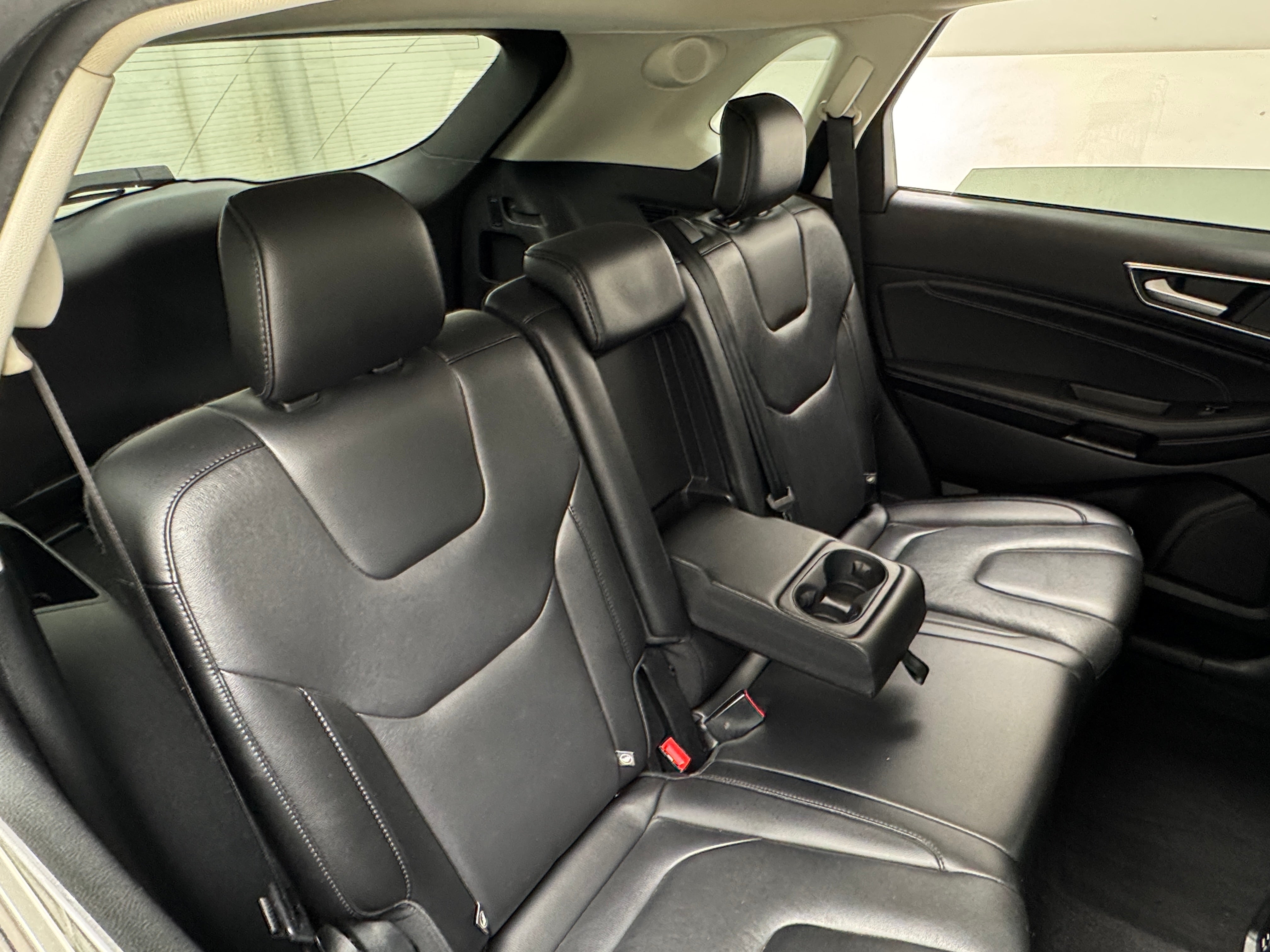 2021 Ford Edge Titanium 5
