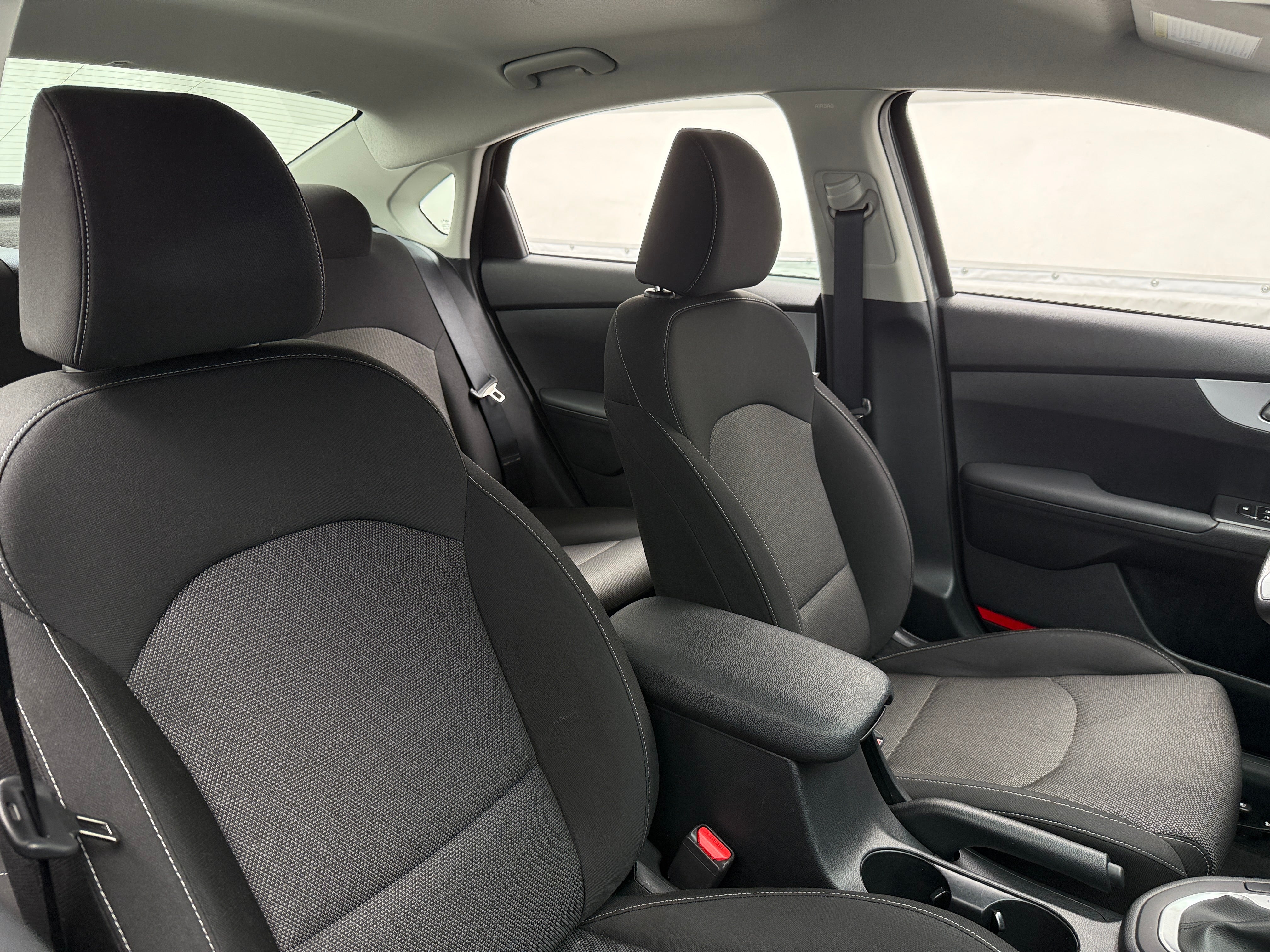 2024 Kia Forte LXS 2