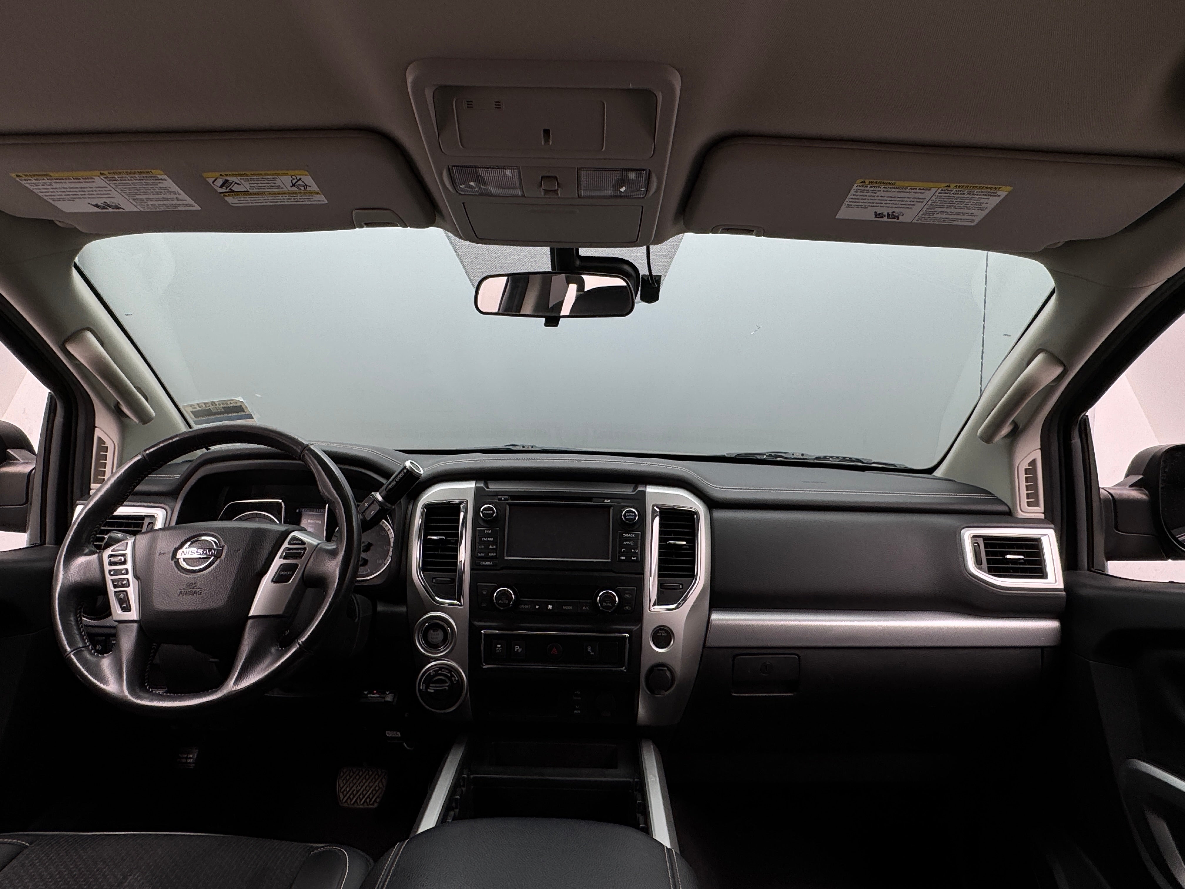 2018 Nissan Titan PRO-4X 3