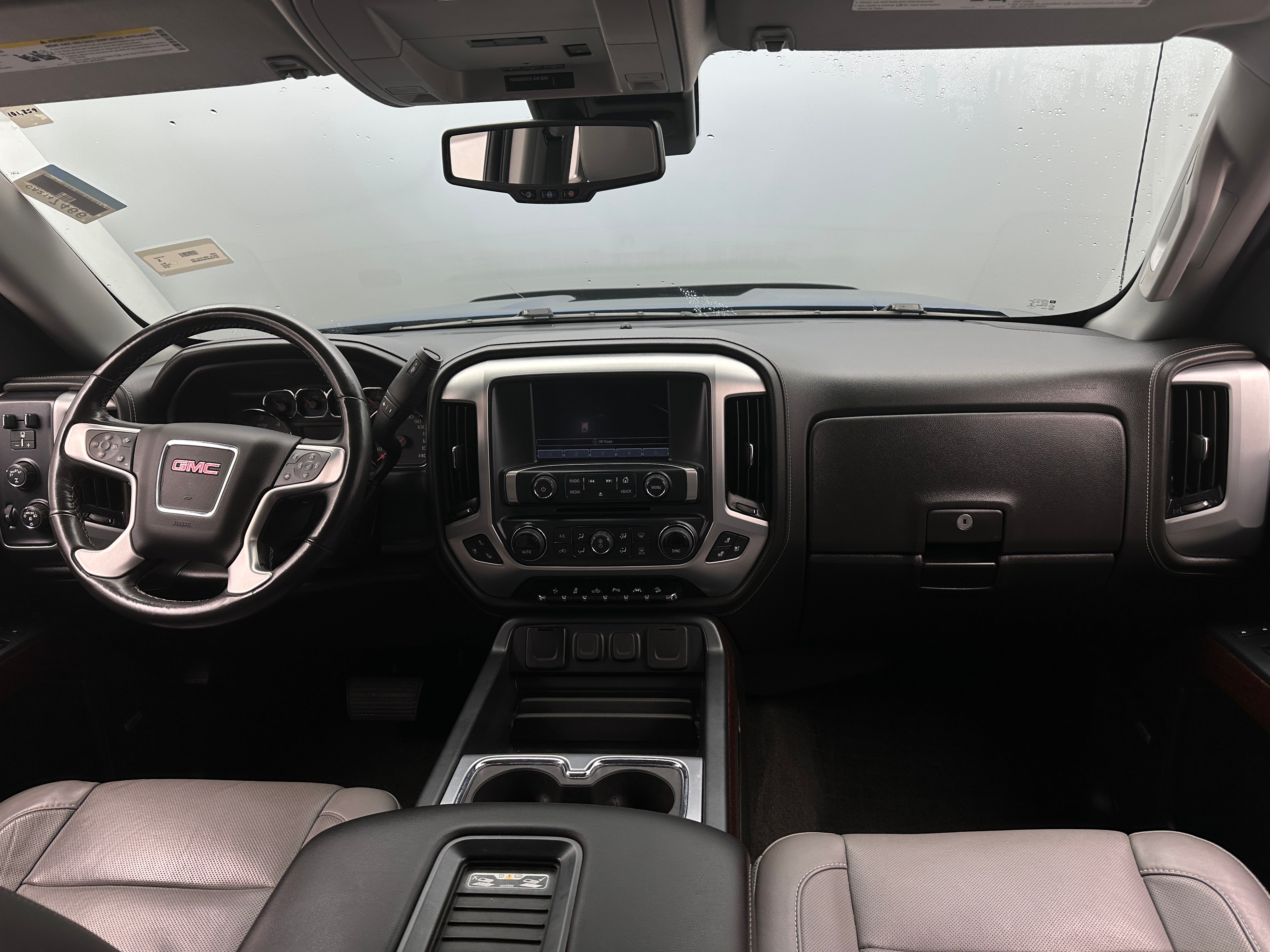 2018 GMC Sierra 1500 SLT 2