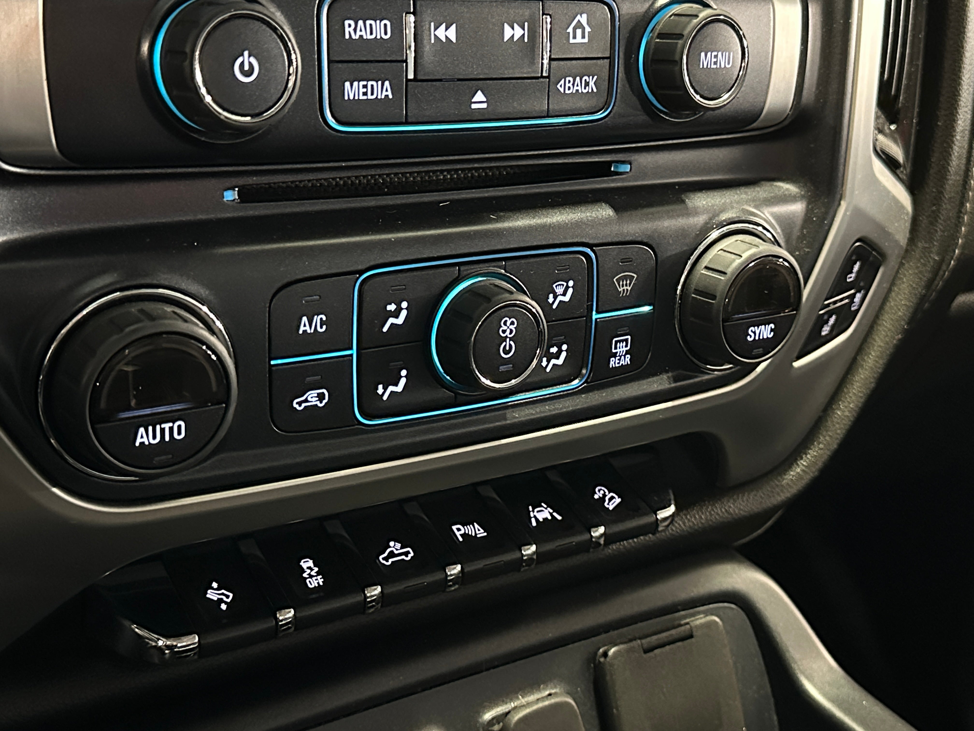 2018 GMC Sierra 1500 SLT 3