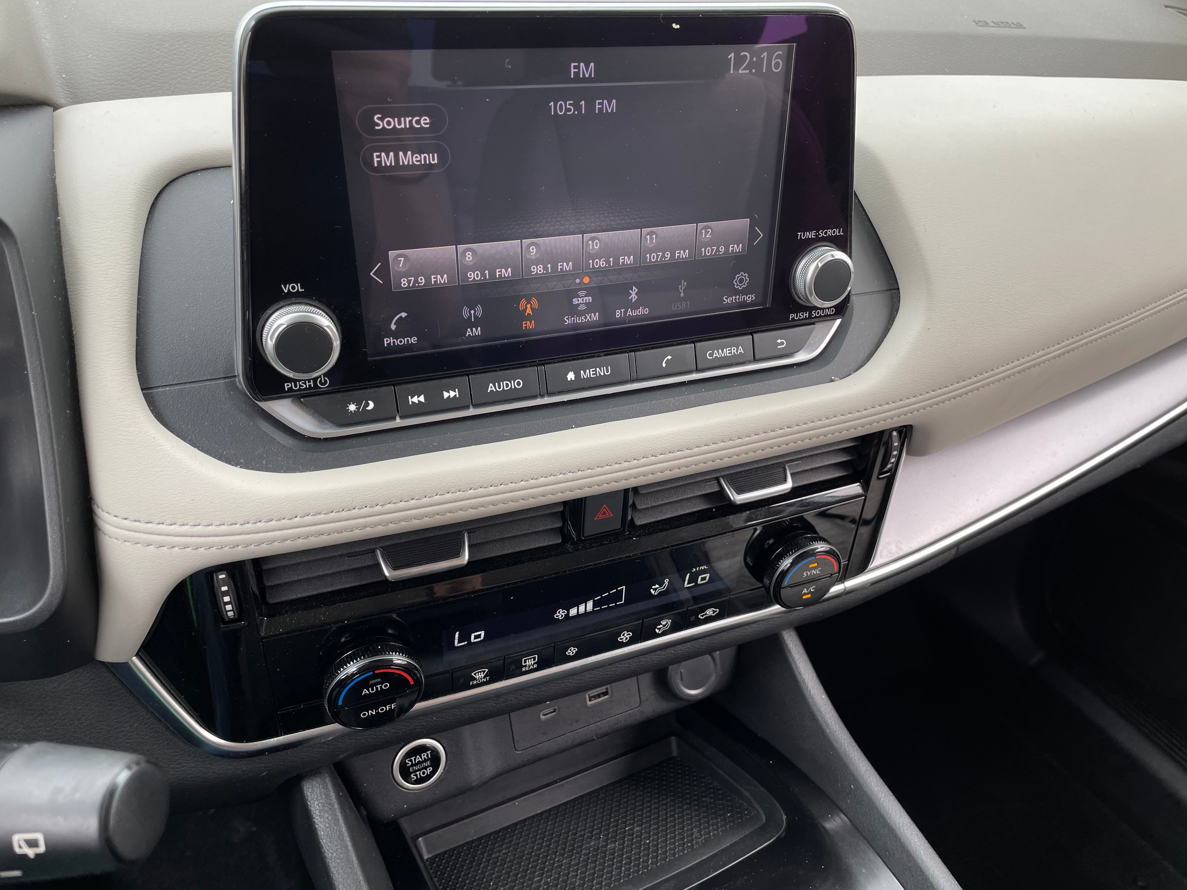 2021 Nissan Rogue SV 4