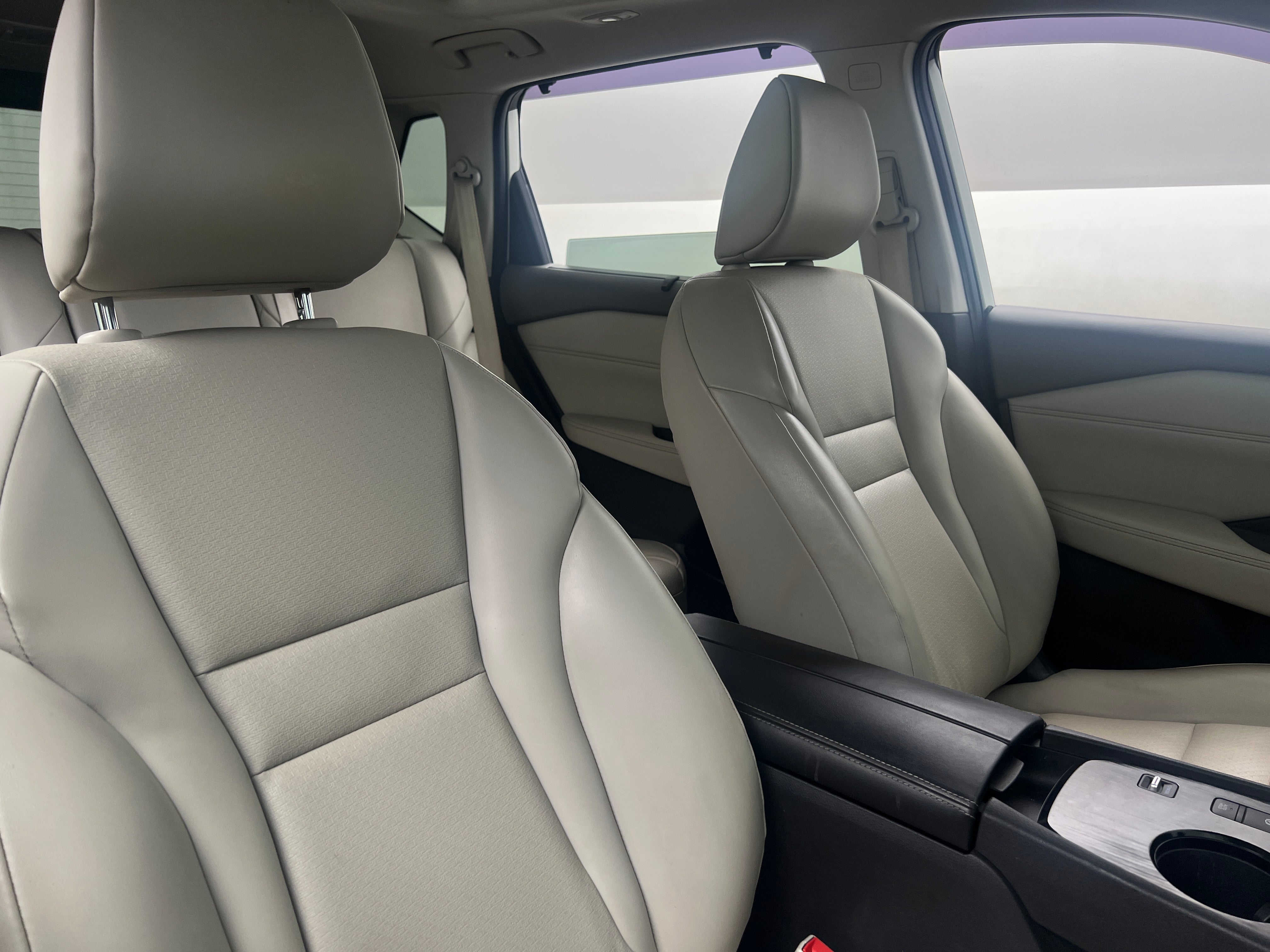 2021 Nissan Rogue SV 2