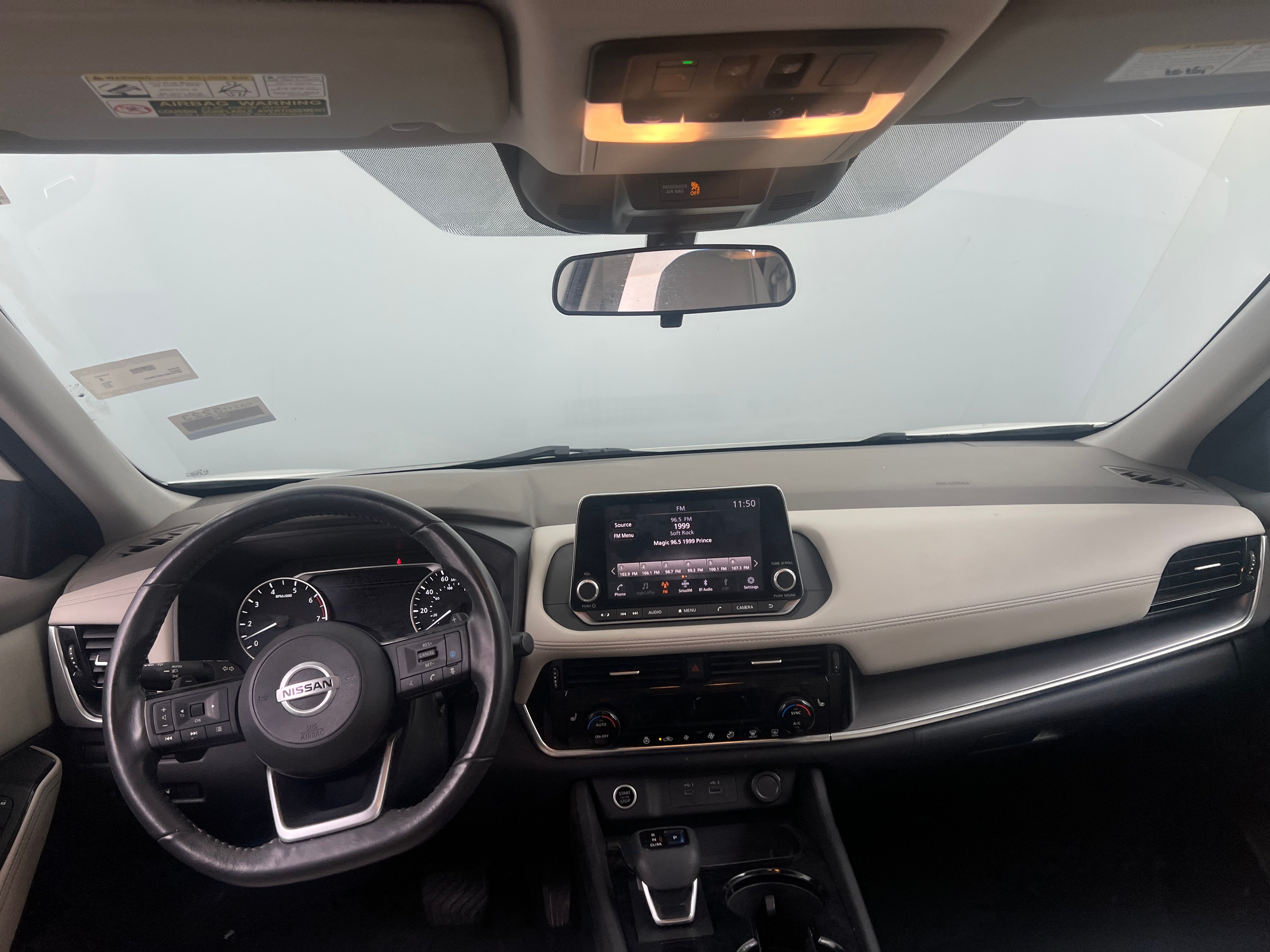 2021 Nissan Rogue SV 3