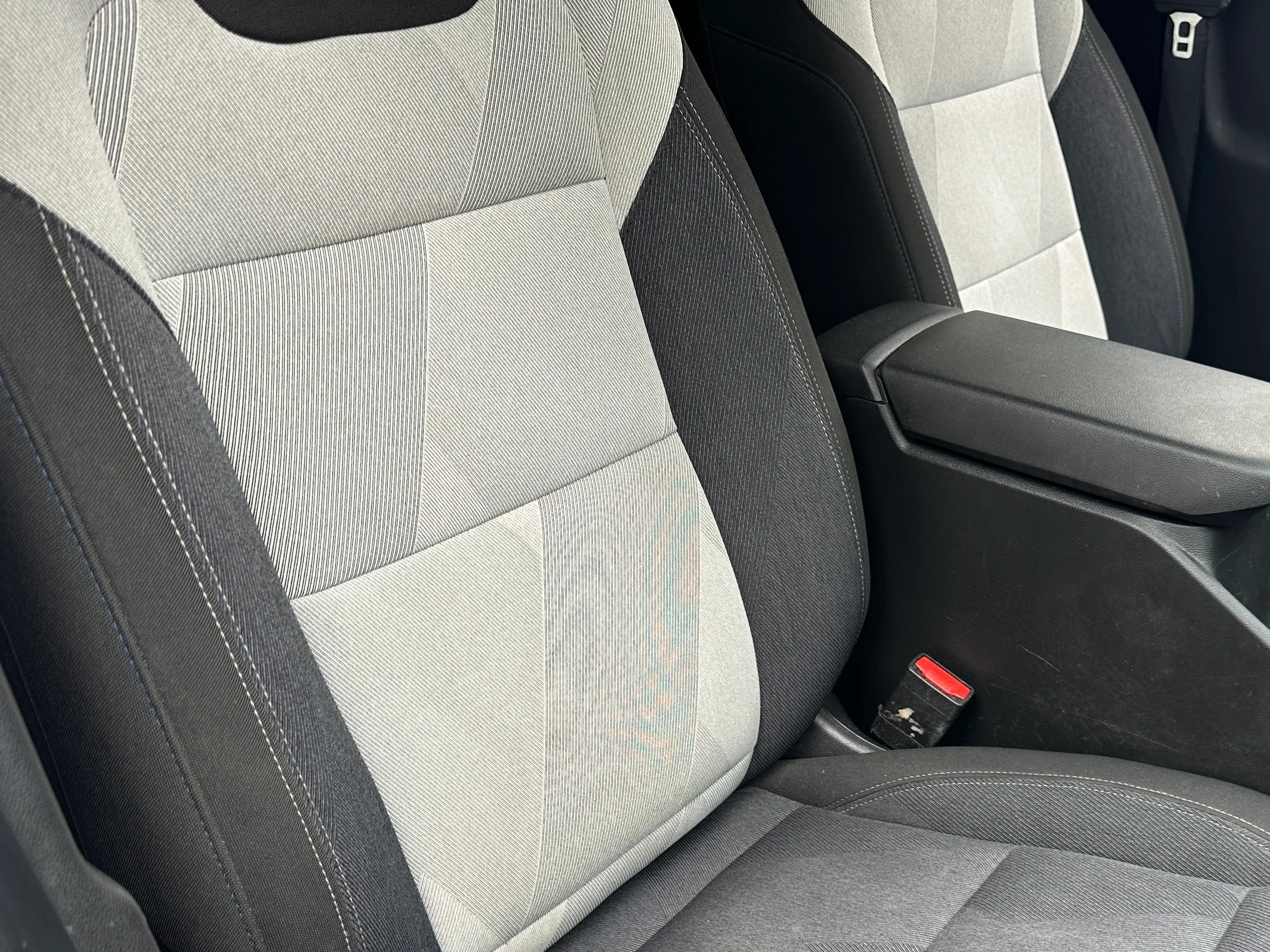 2024 Chevrolet Trax LS 2