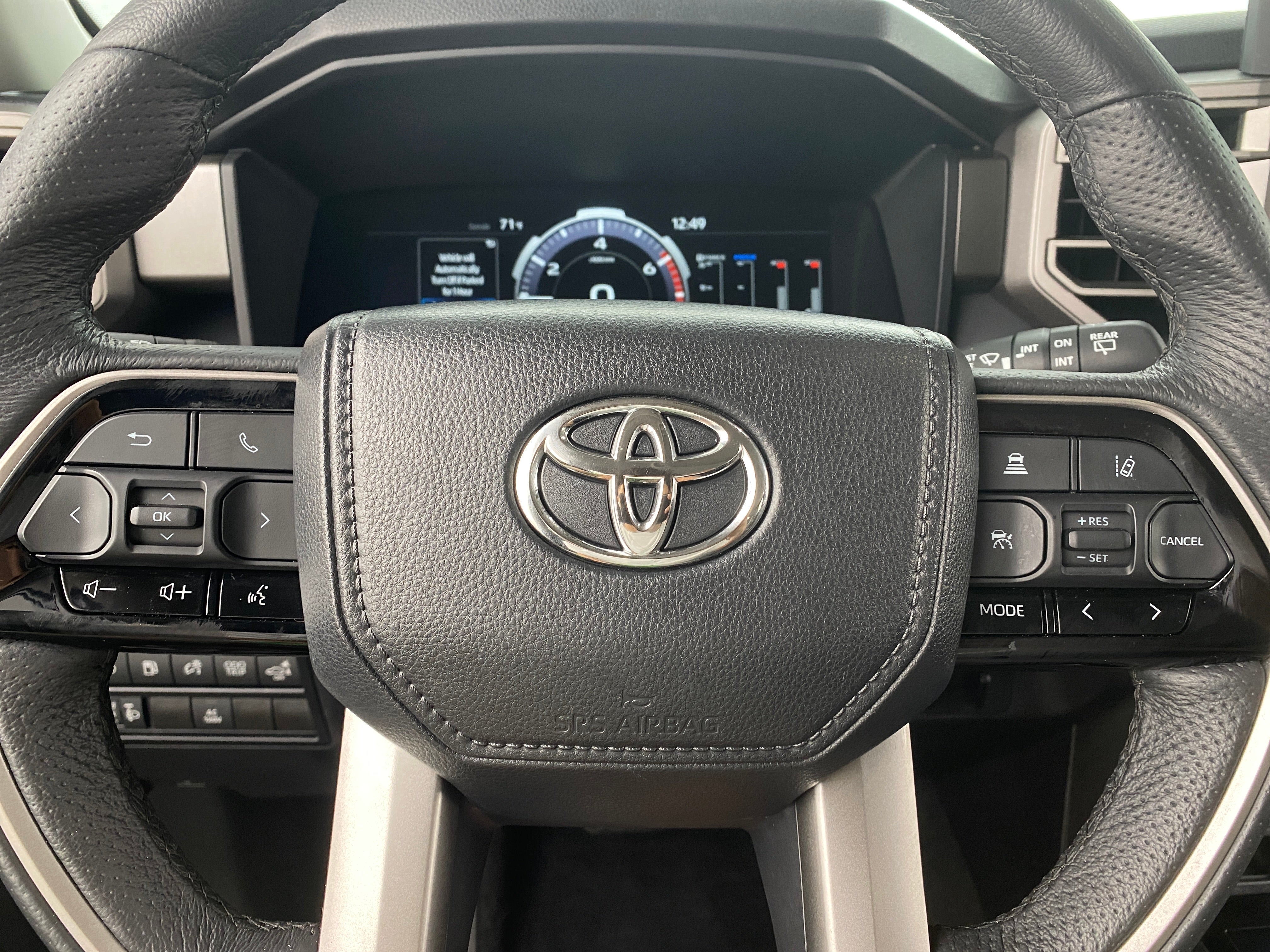 2023 Toyota Sequoia SR5 5
