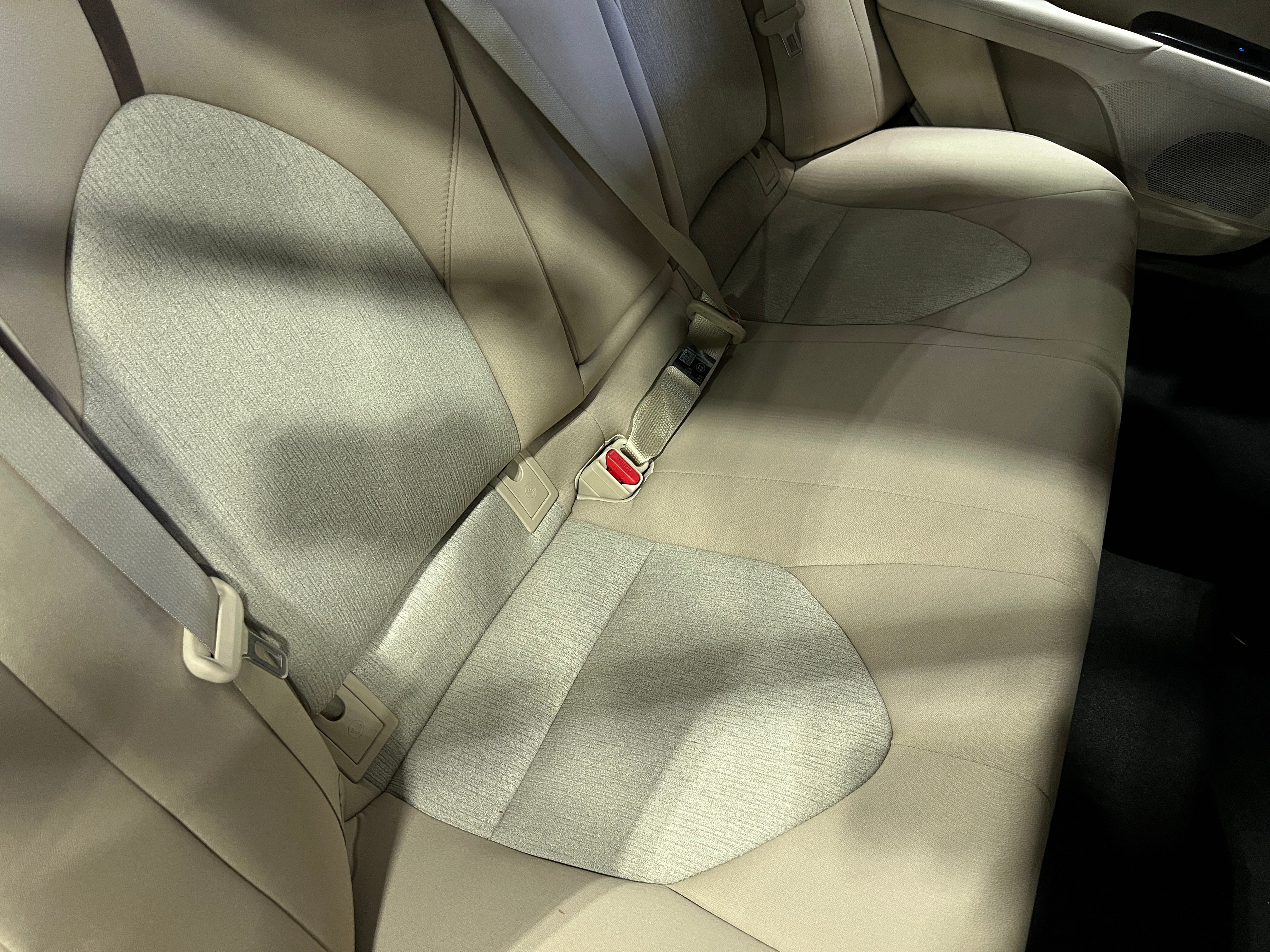 2018 Toyota Camry LE 6