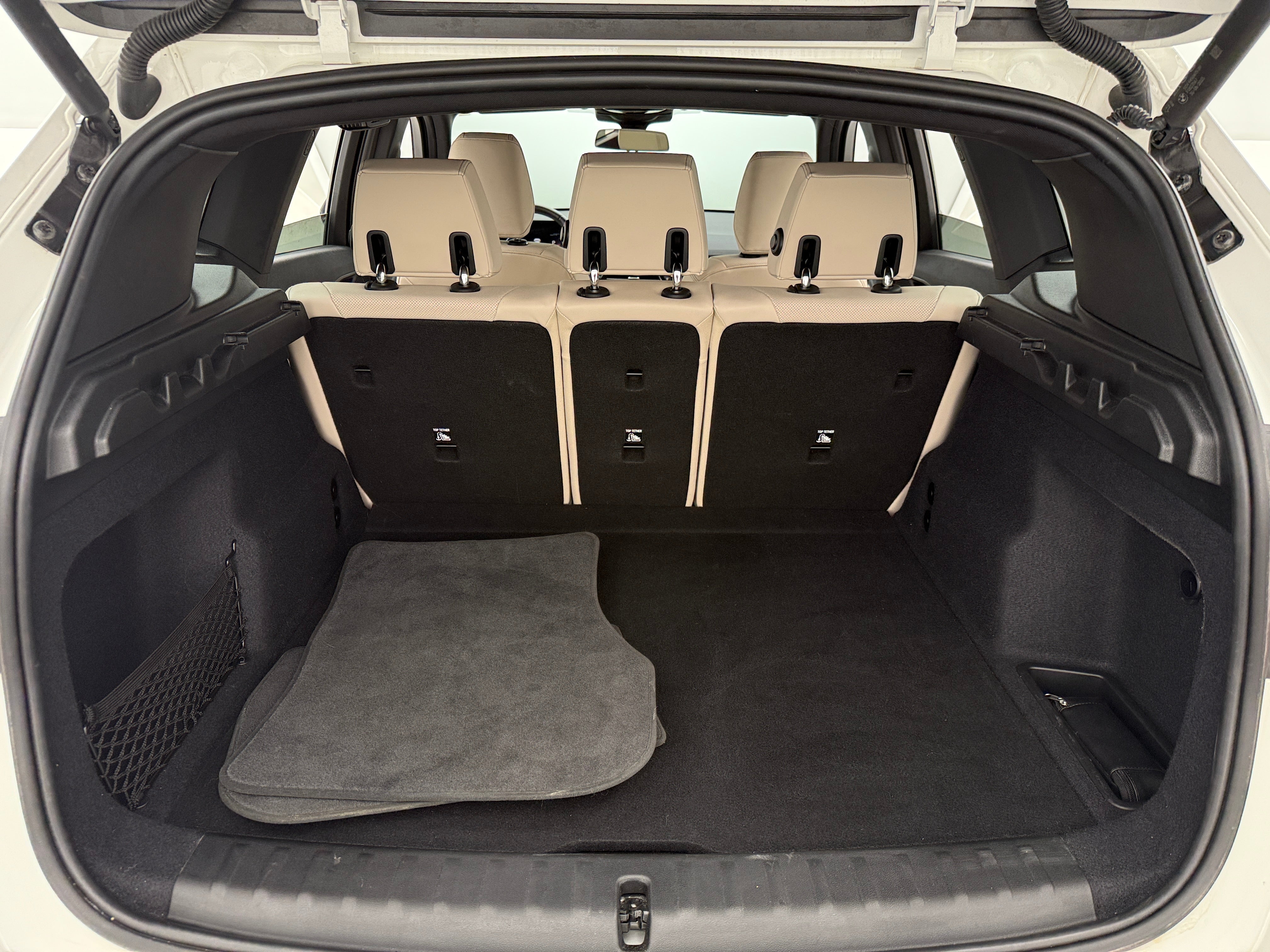 2023 BMW X1 xDrive28i 6