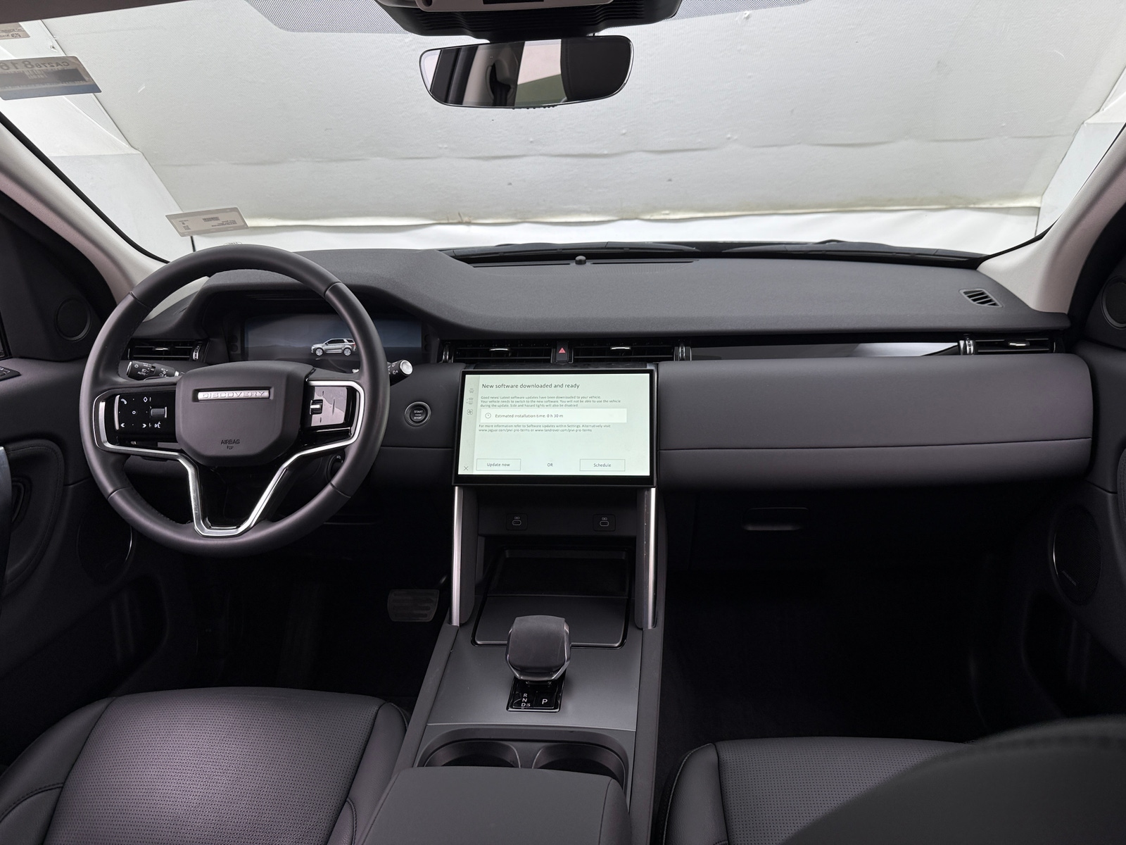 Thumbnail: 2024 Land Rover Discovery Sport - 2