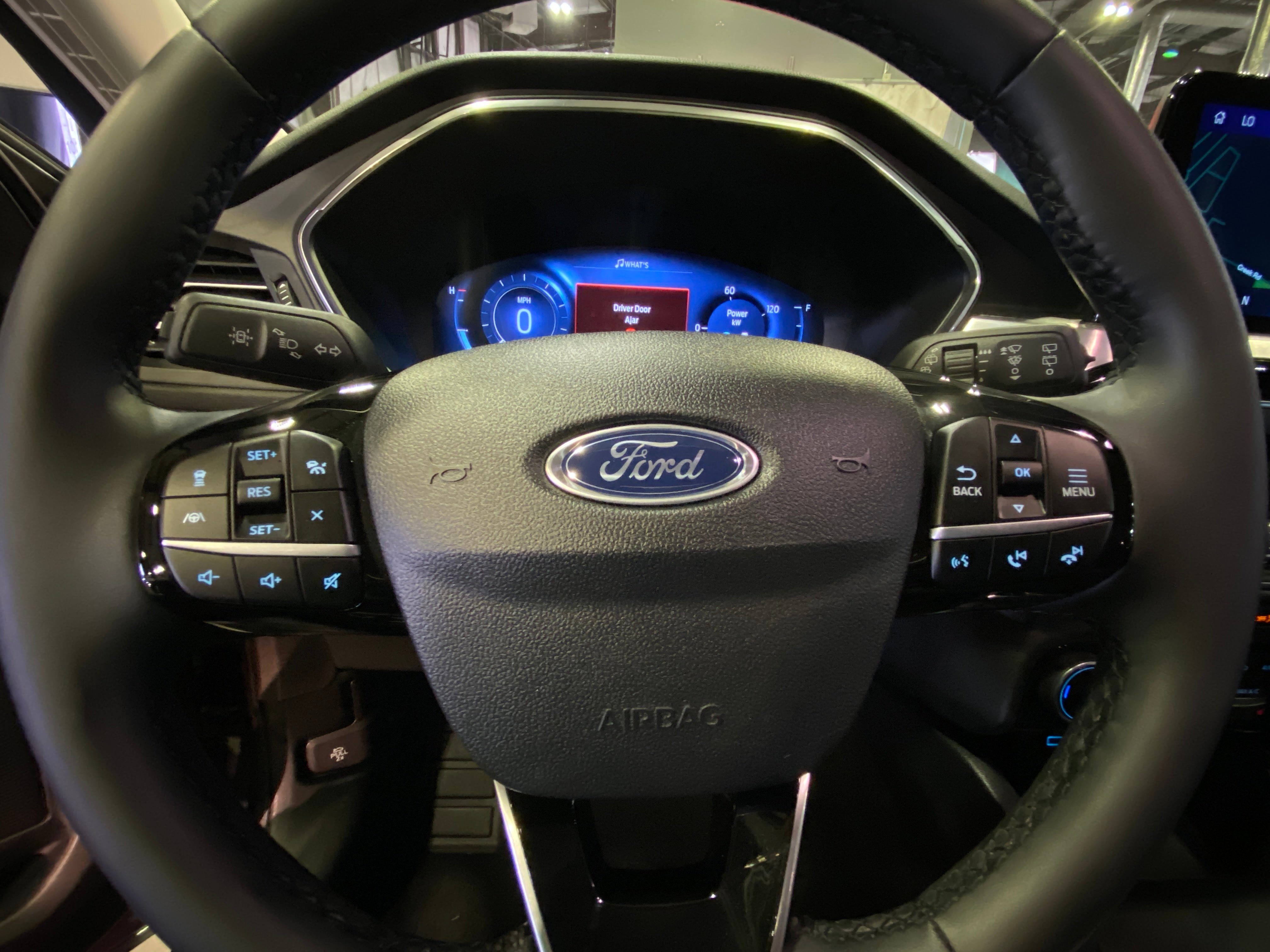 2022 Ford Escape Plug-in Hybrid 4