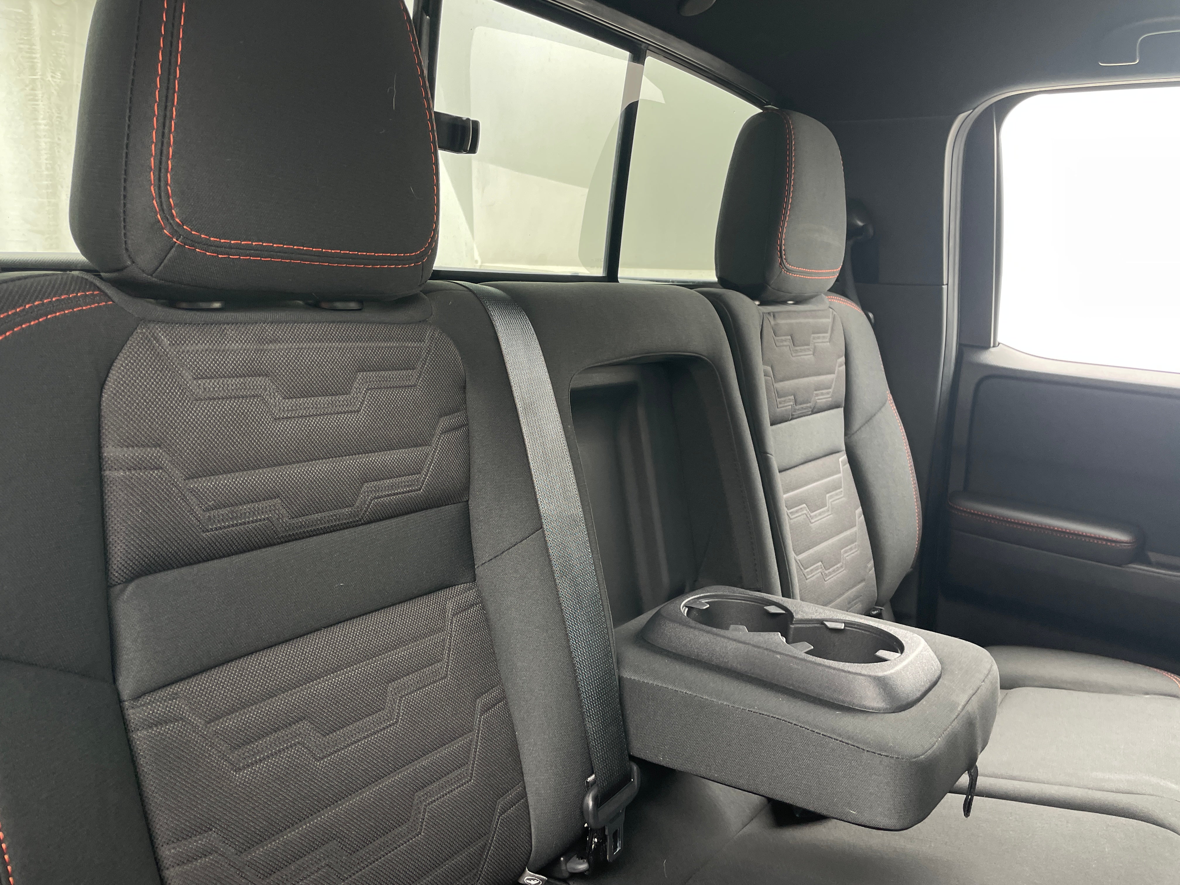 2022 Nissan Frontier PRO-X 6