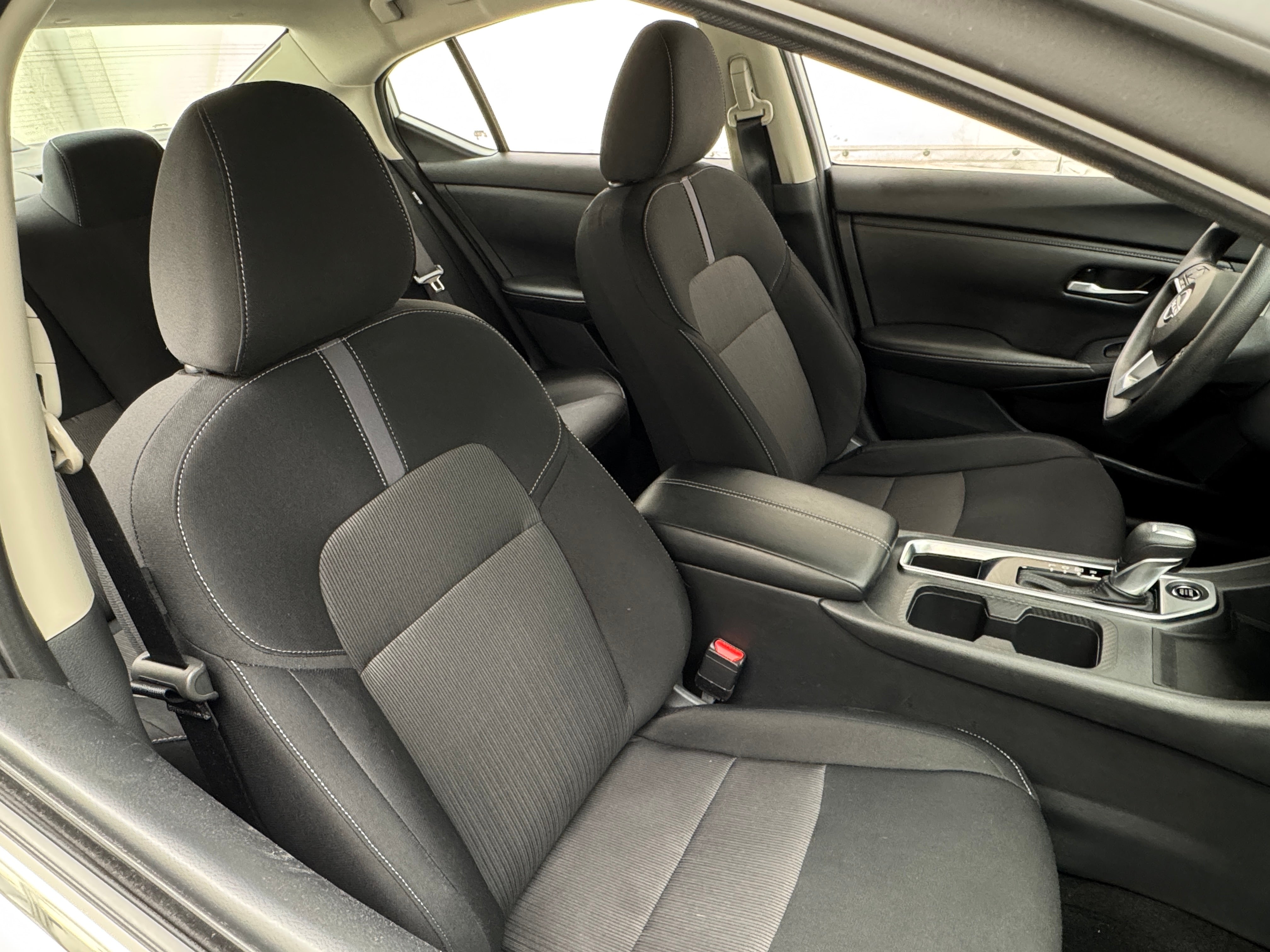2024 Nissan Sentra SV 2