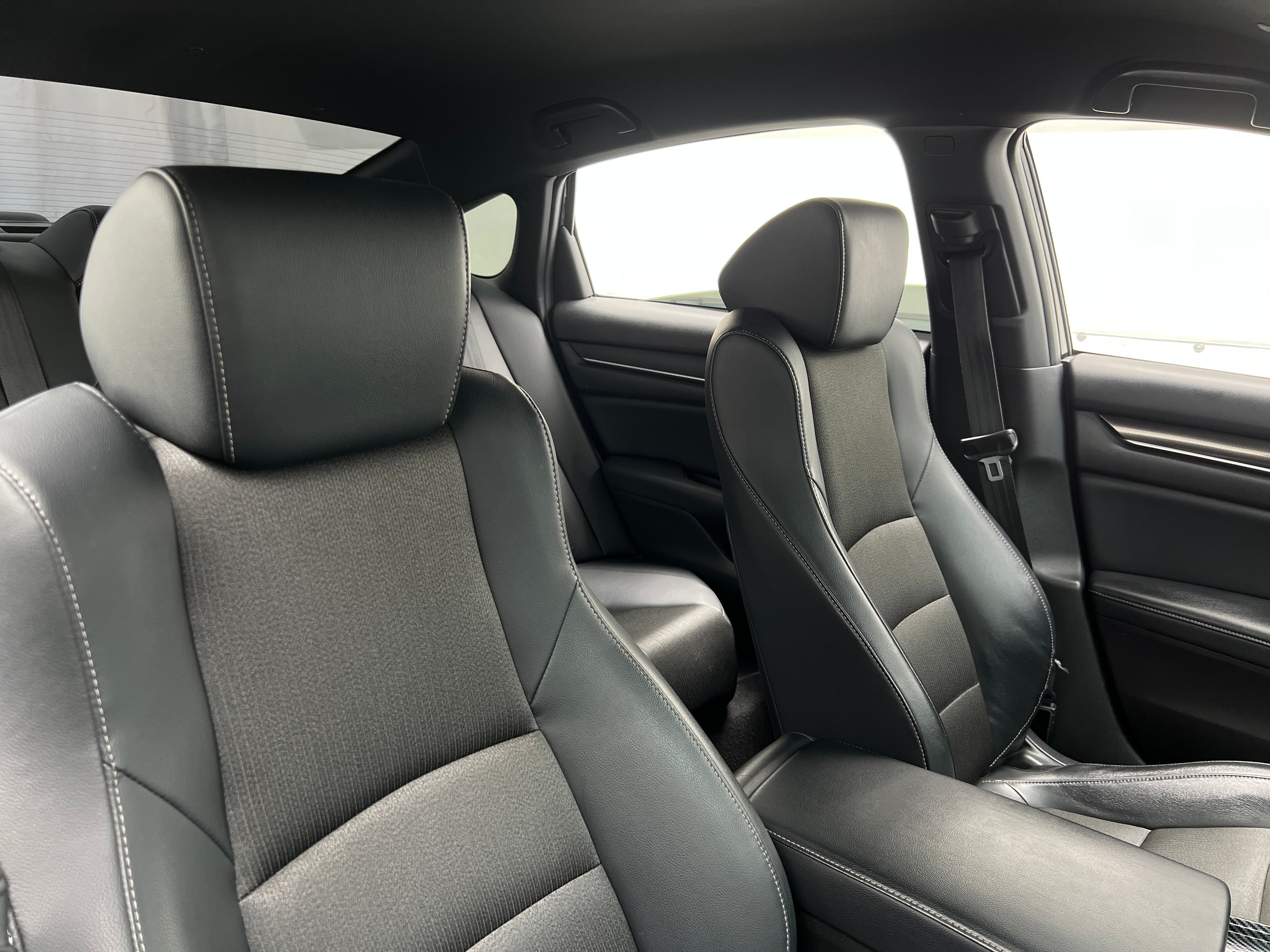 2018 Honda Accord Sport 2