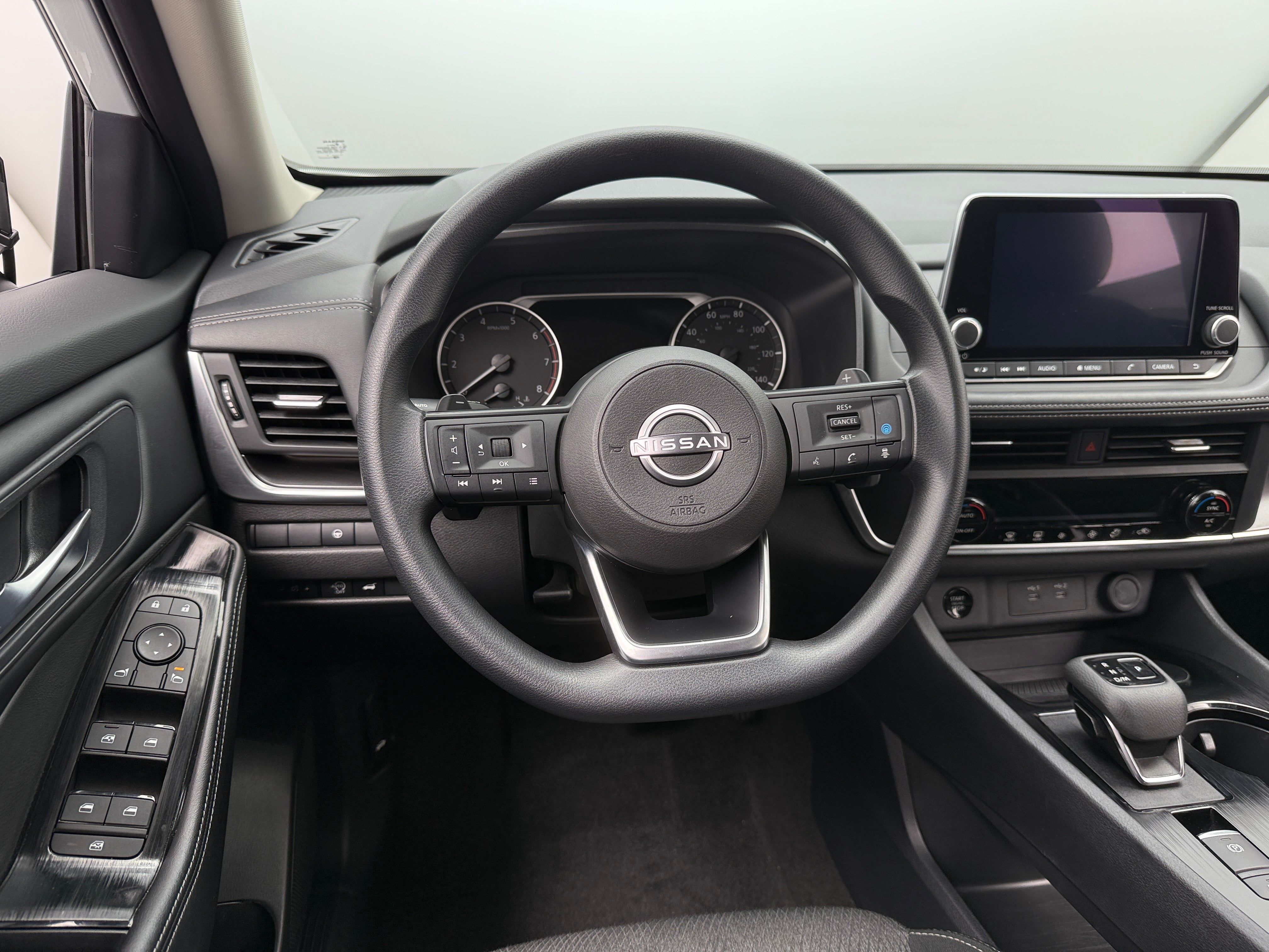 2024 Nissan Rogue SV 5