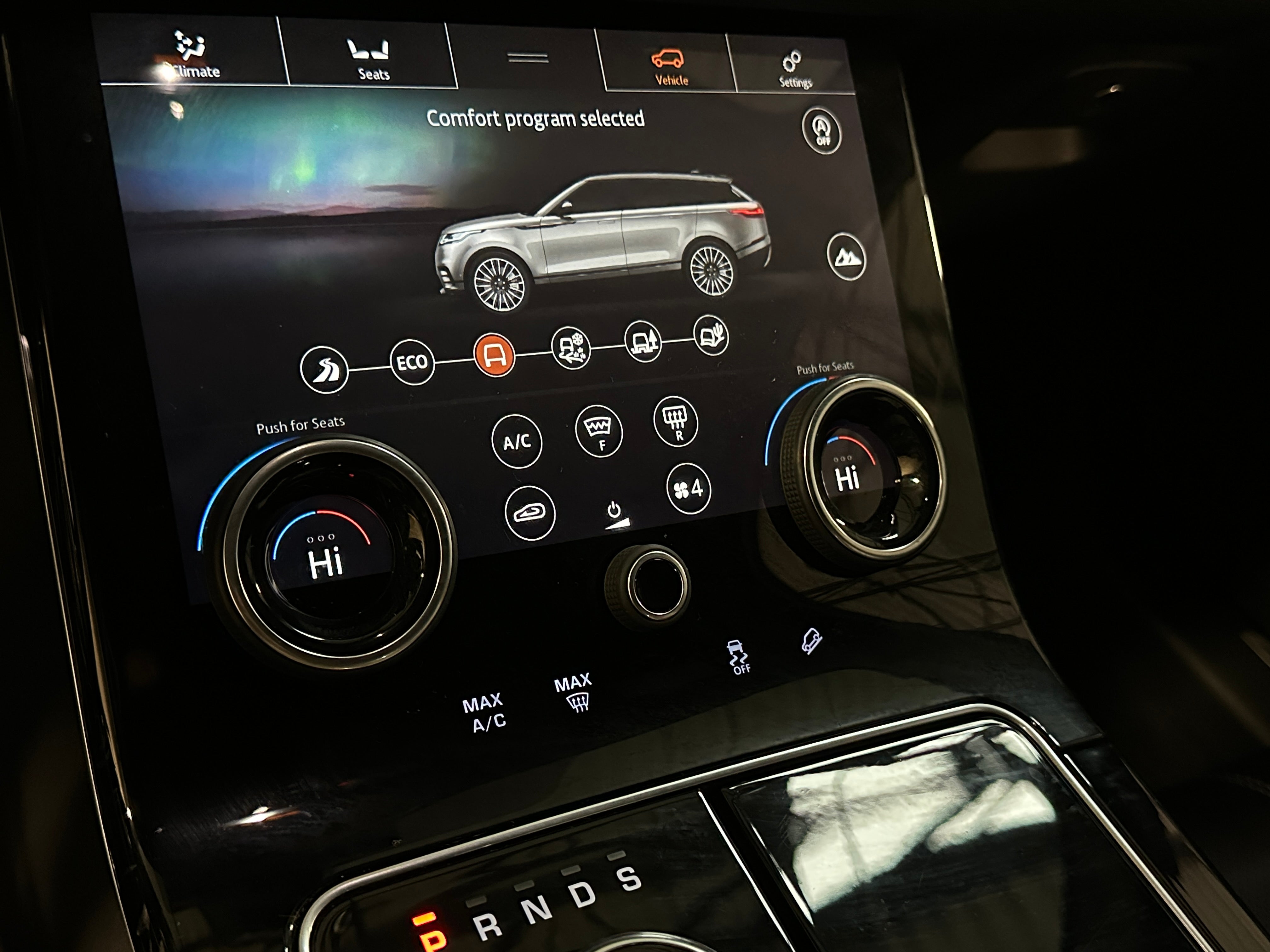2020 Land Rover Range Rover Velar R-Dynamic S 3