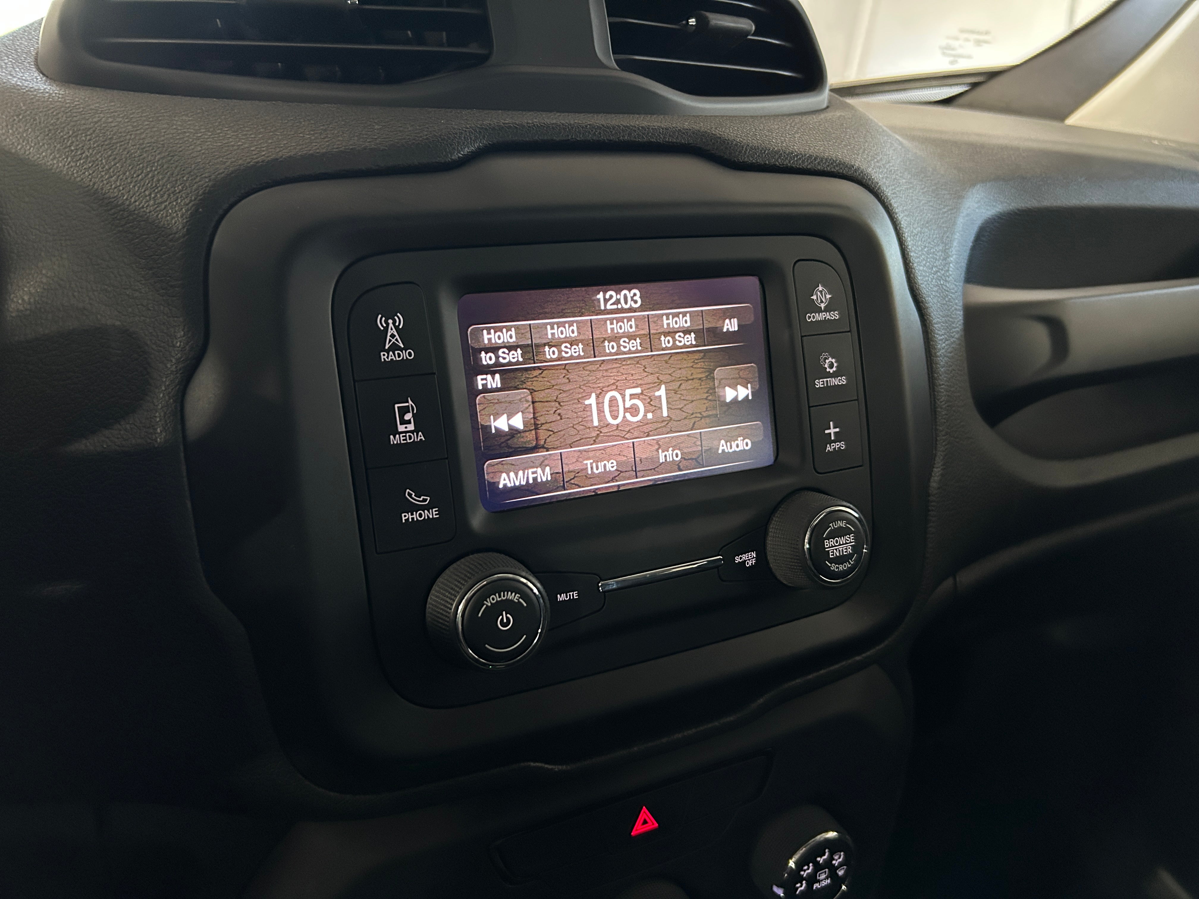 2019 Jeep Renegade Sport 4