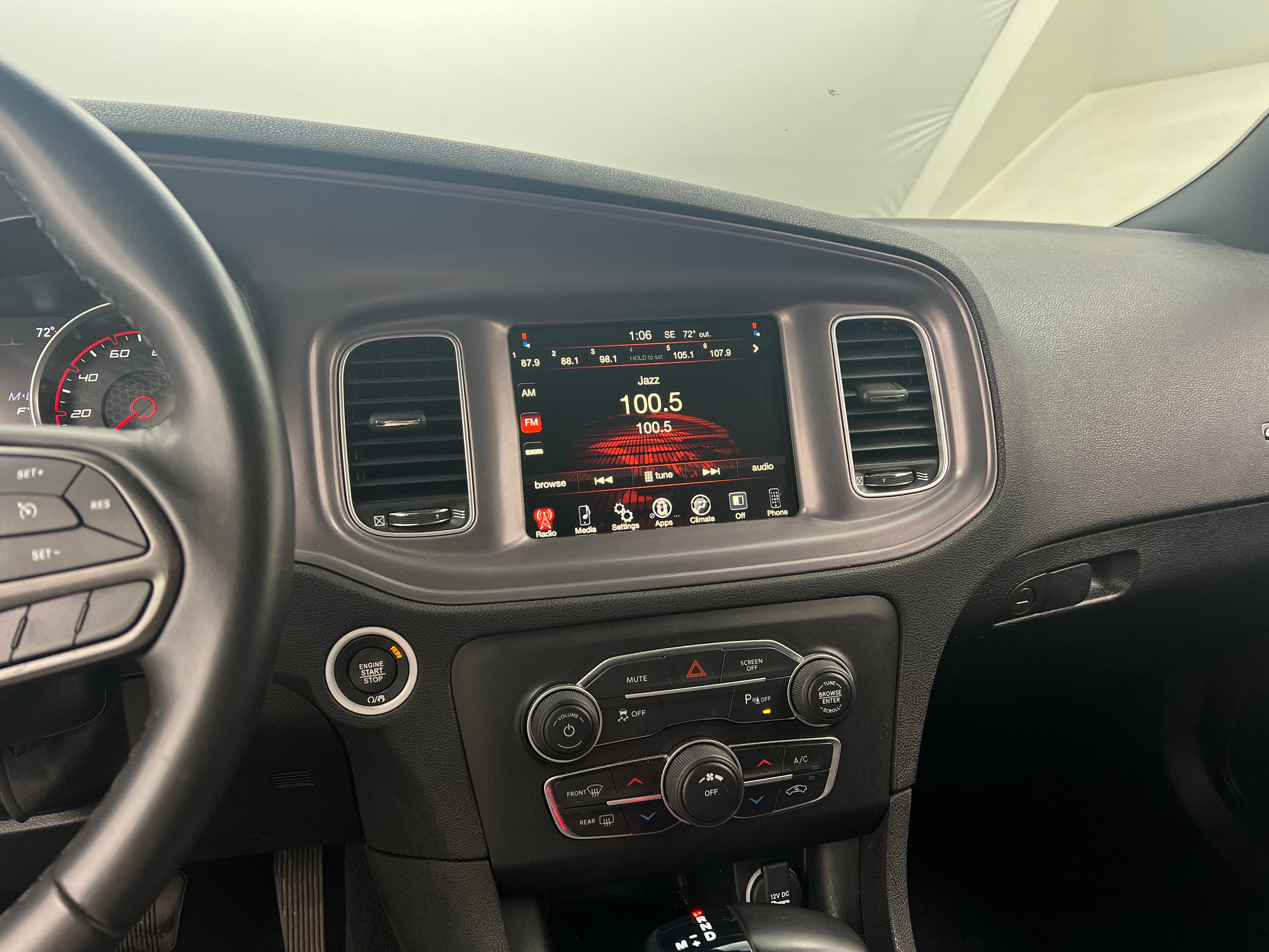 2023 Dodge Charger SXT 4