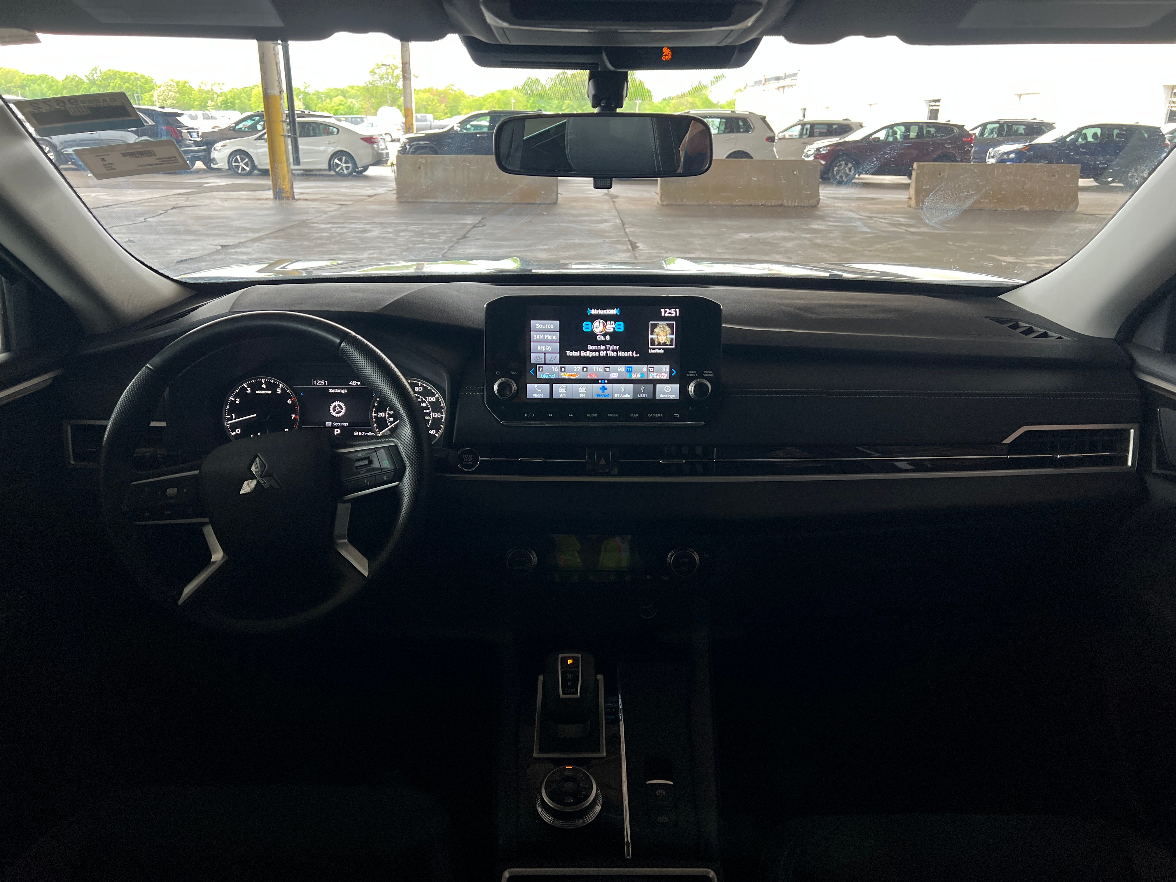 2022 Mitsubishi Outlander SE 3