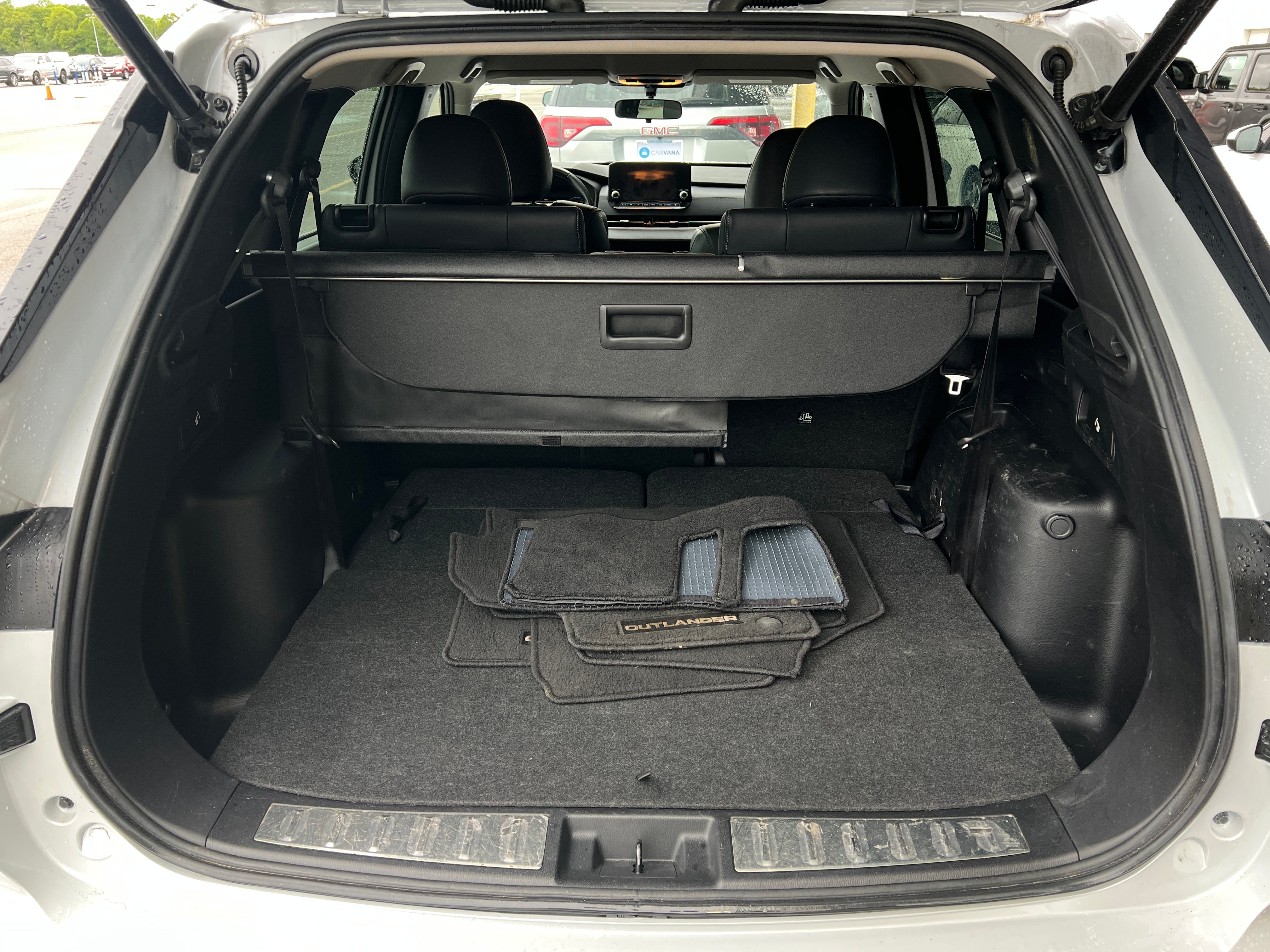 2022 Mitsubishi Outlander SE 7