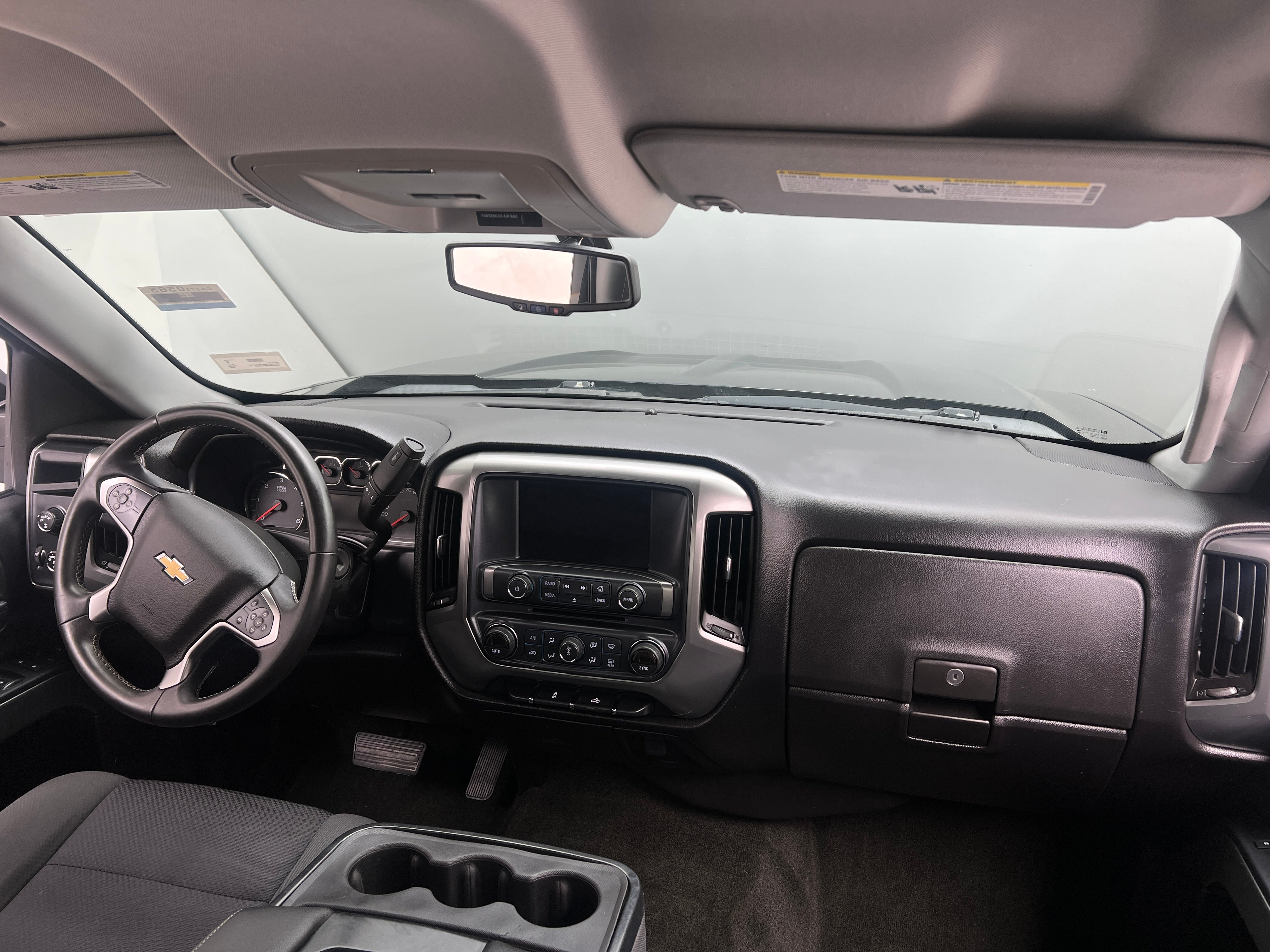2017 Chevrolet Silverado 1500 LT 3